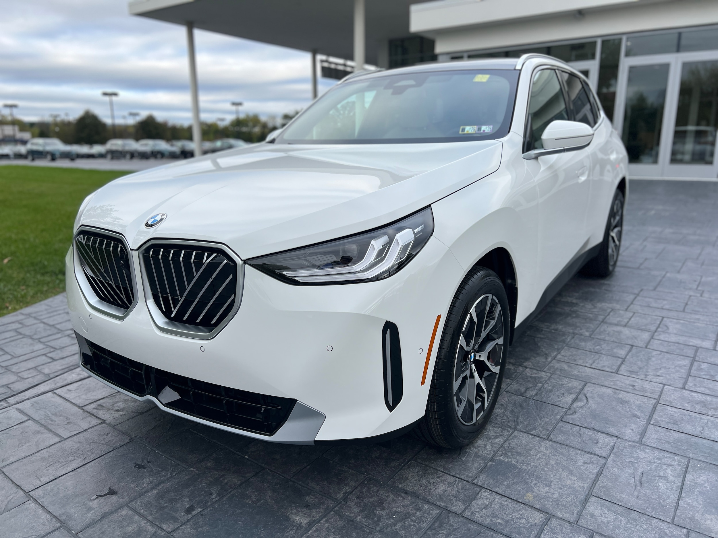 2026 BMW X3 30's photo