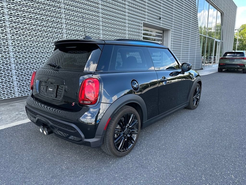 Used 2023 MINI Hardtop 2 Door Cooper S Classic Cooper S Classic FWD *Ltd Avail*