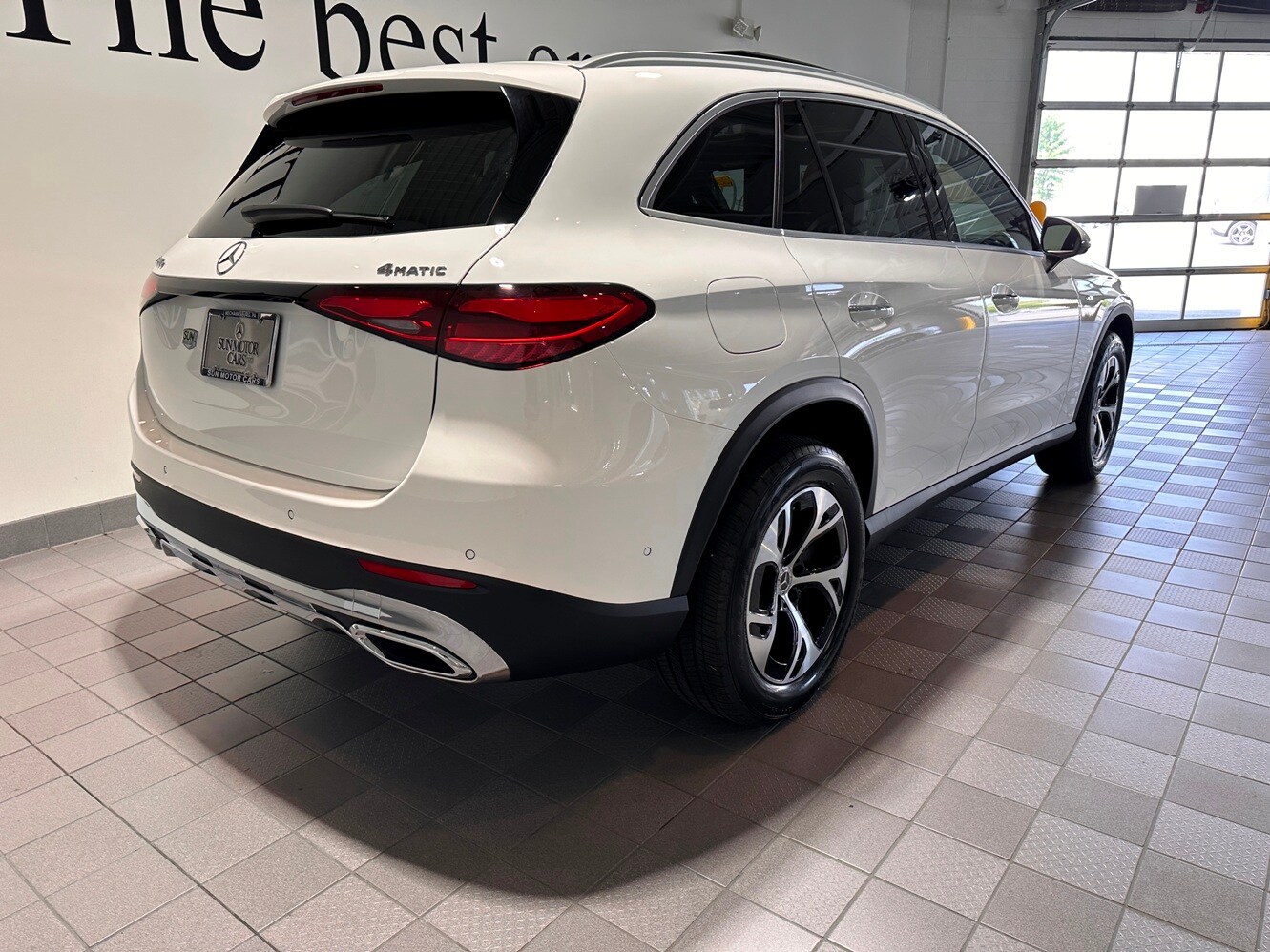 2025 Mercedes Benz GLC 350e 4MATIC photo 4