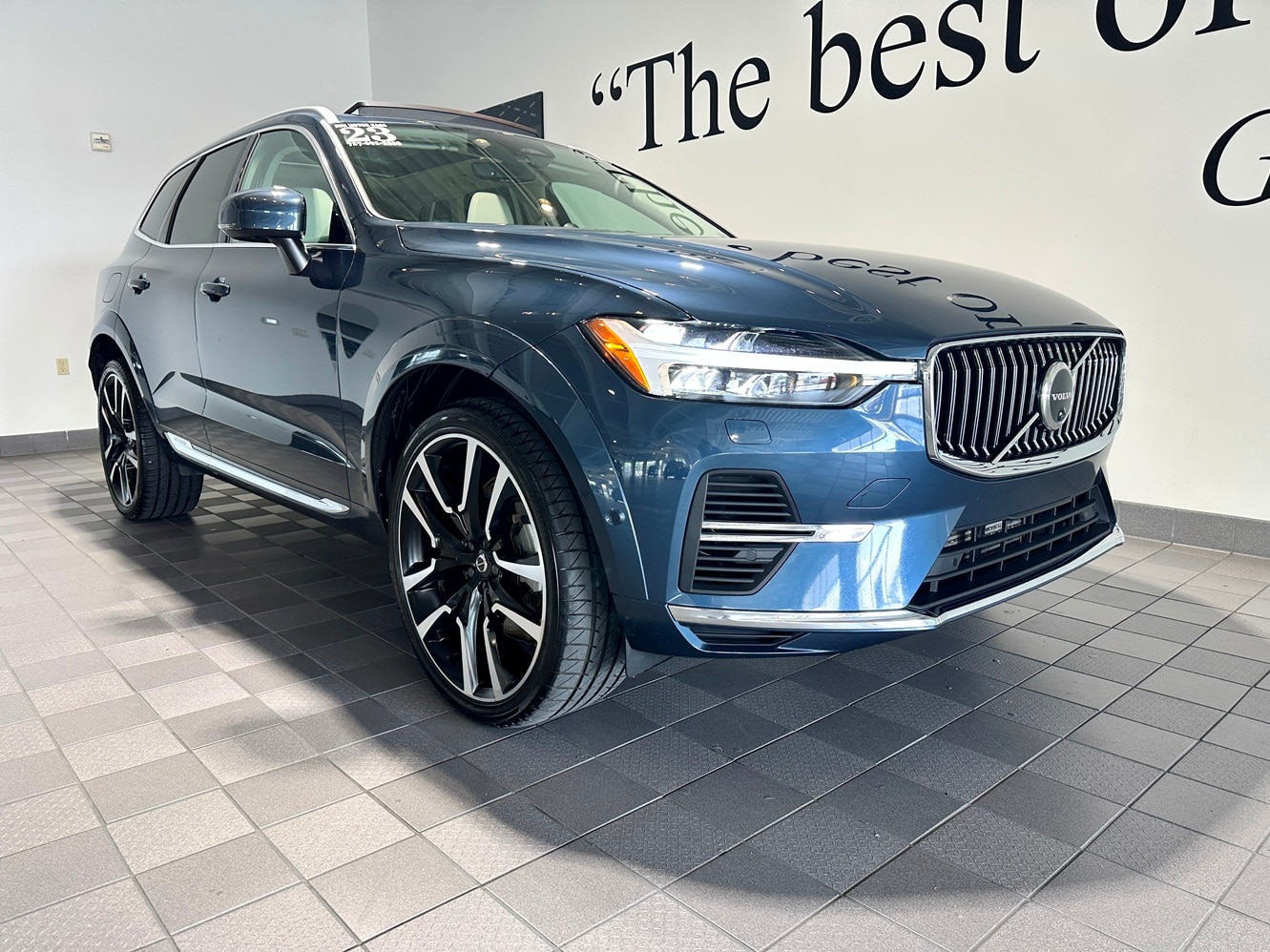 2023 Volvo XC60 Ultimate