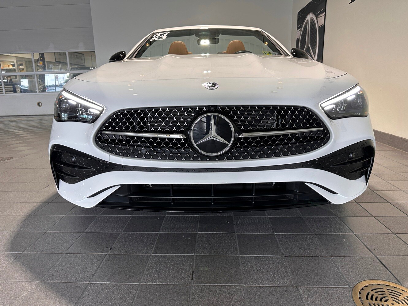 2024 Mercedes Benz CLE 300 4MATIC AMG photo 2