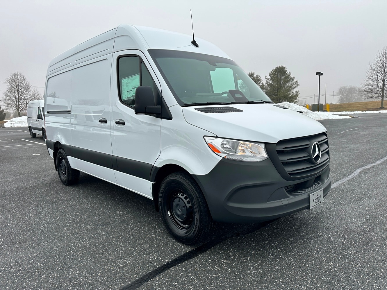 2025 Mercedes-Benz Sprinter 2500 144 WB's photo