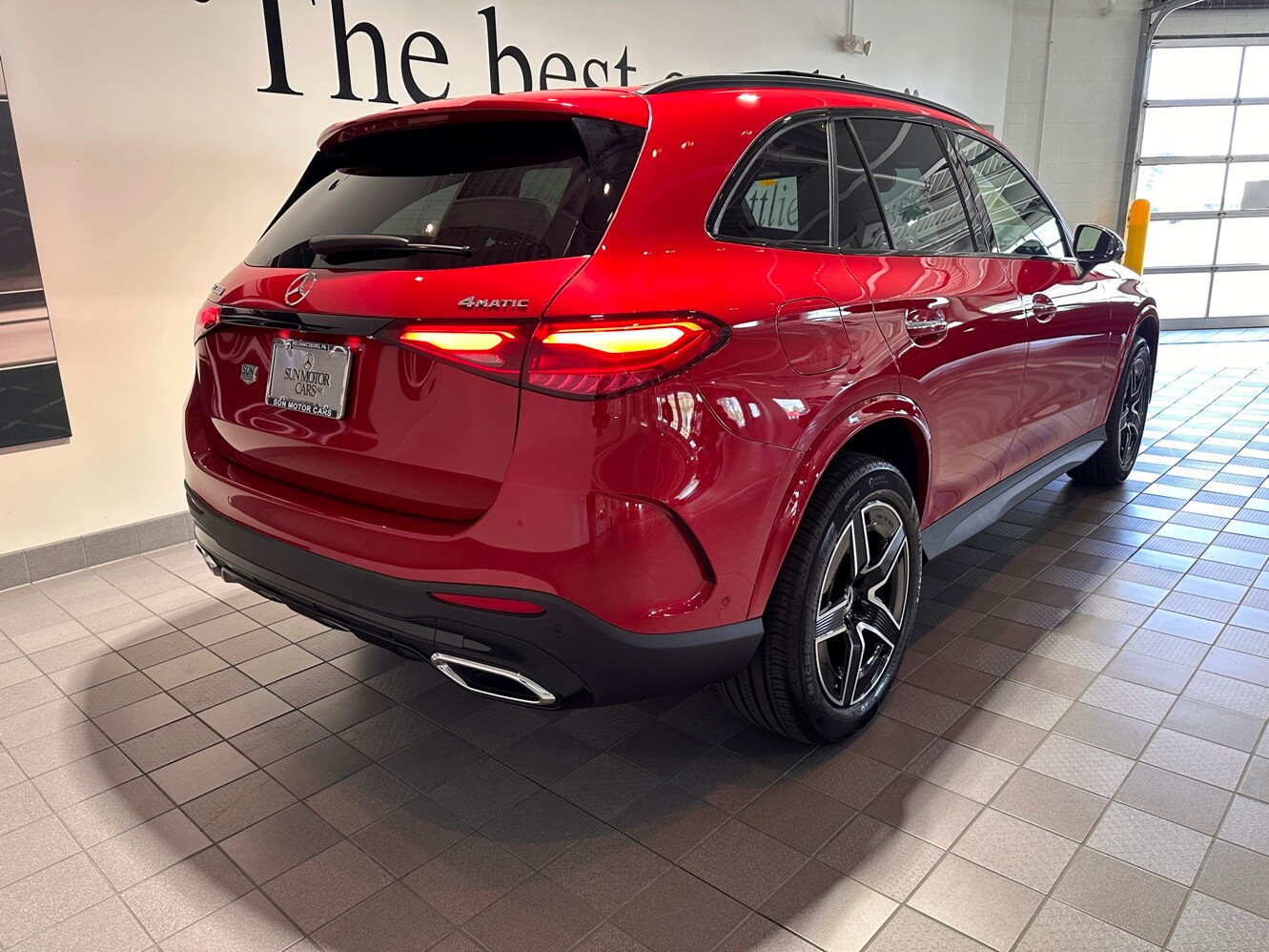 2026 Mercedes Benz GLC 300 4MATIC AMG photo 4