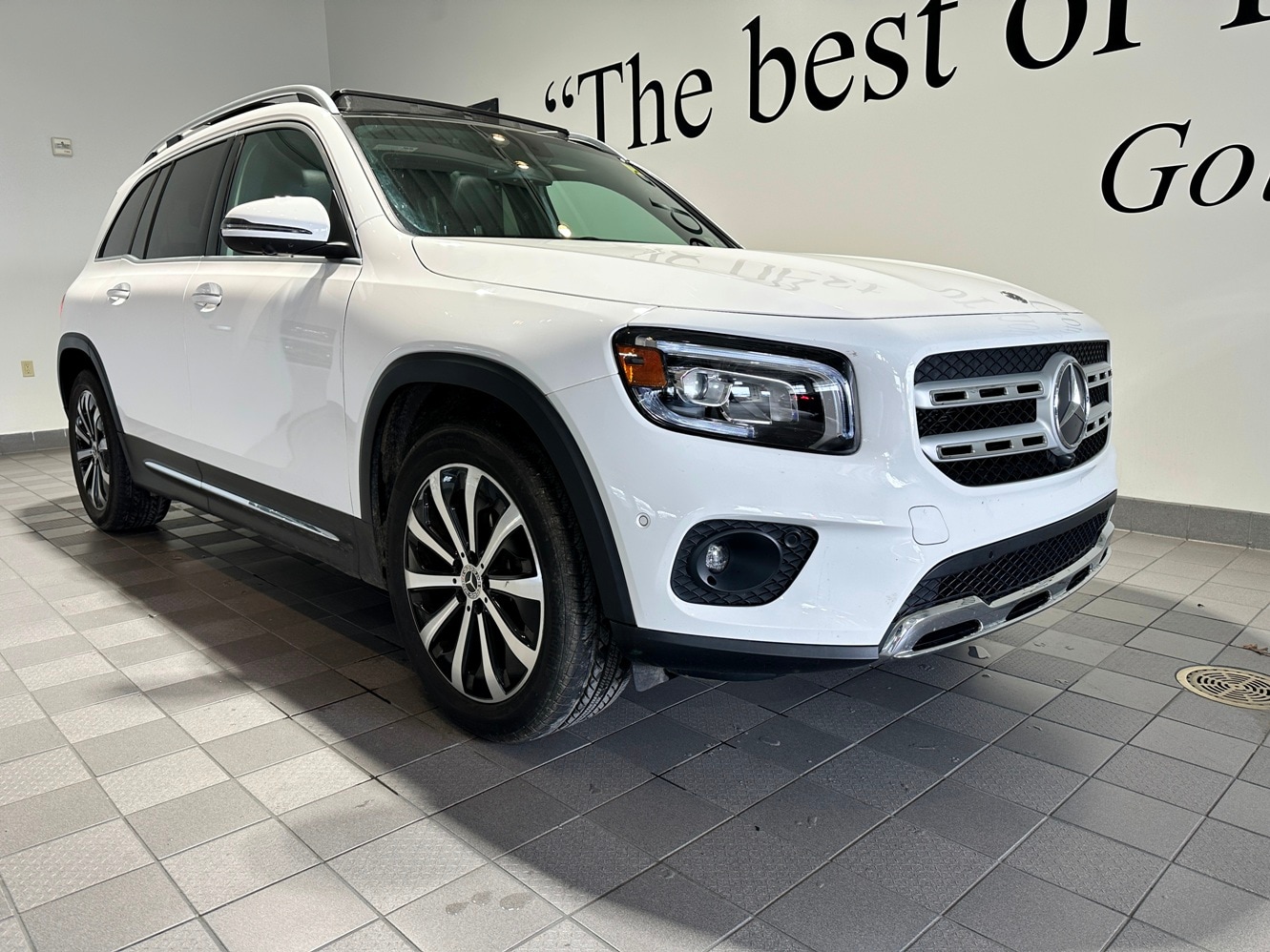 2022 Mercedes-Benz GLB Base