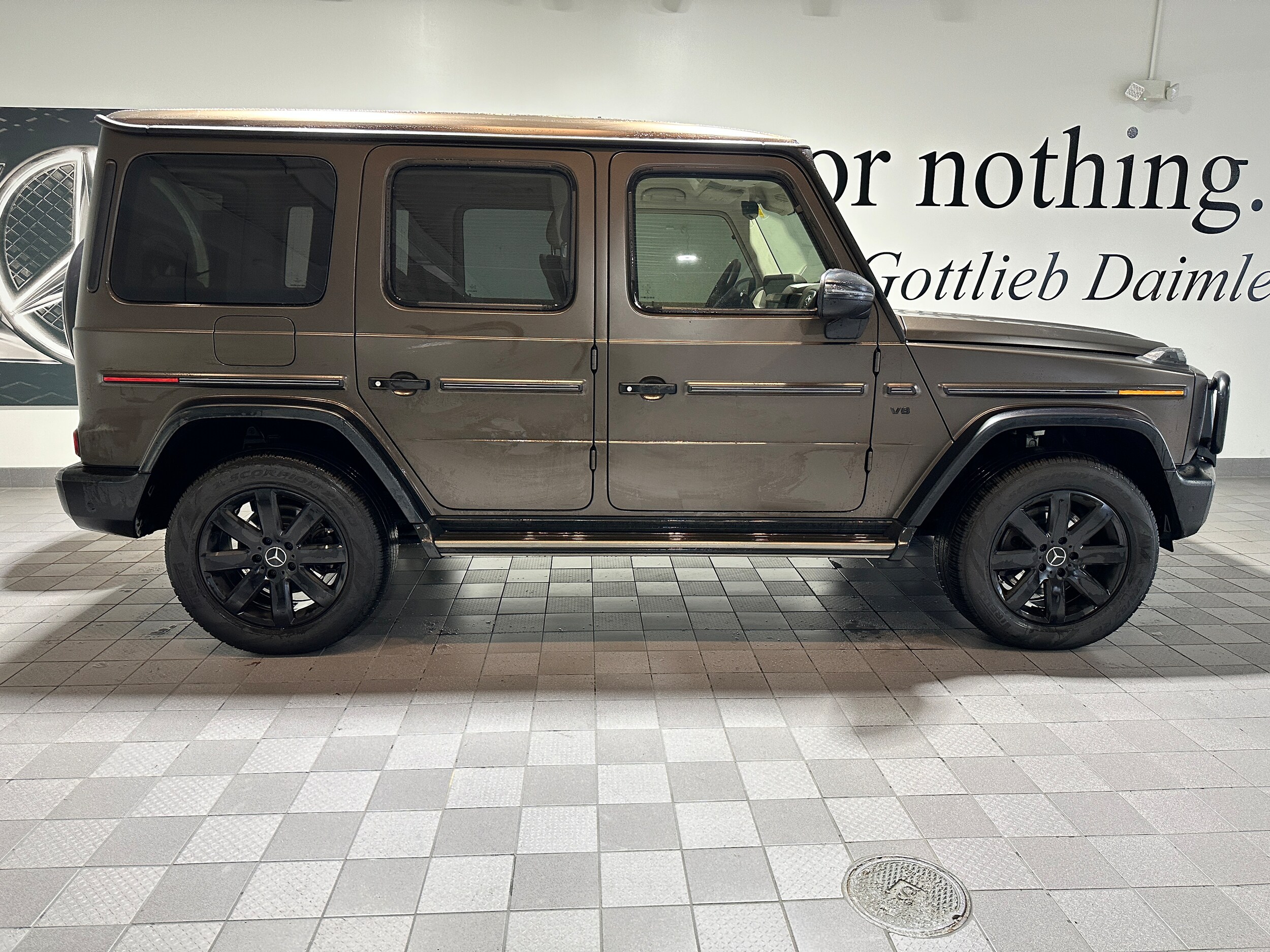 2023 Mercedes Benz G 550 photo 3