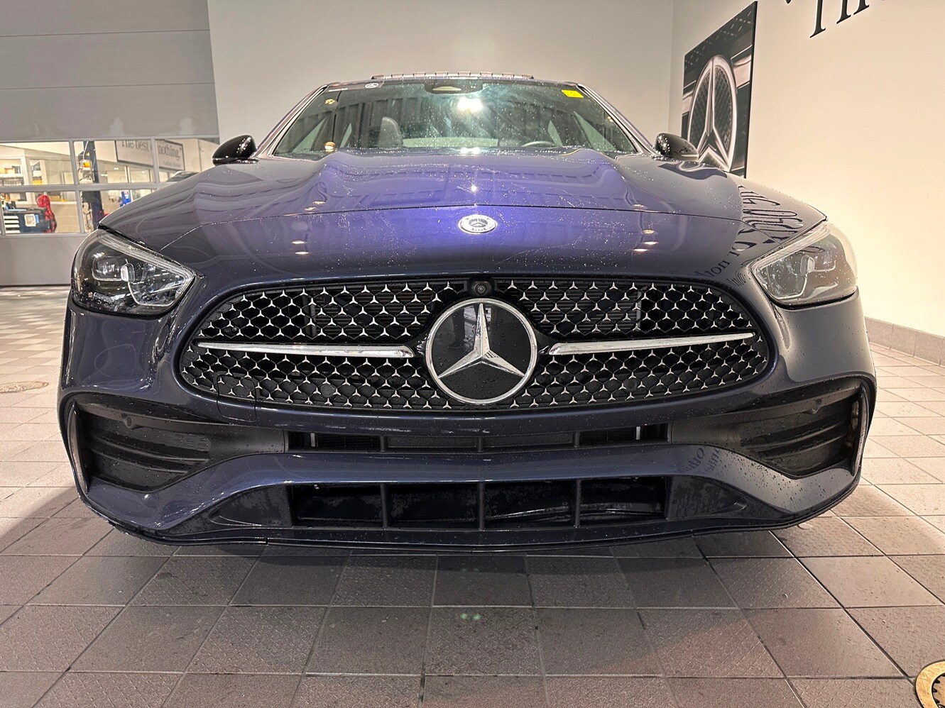 2024 Mercedes Benz C 300 4MATIC AMG photo 2