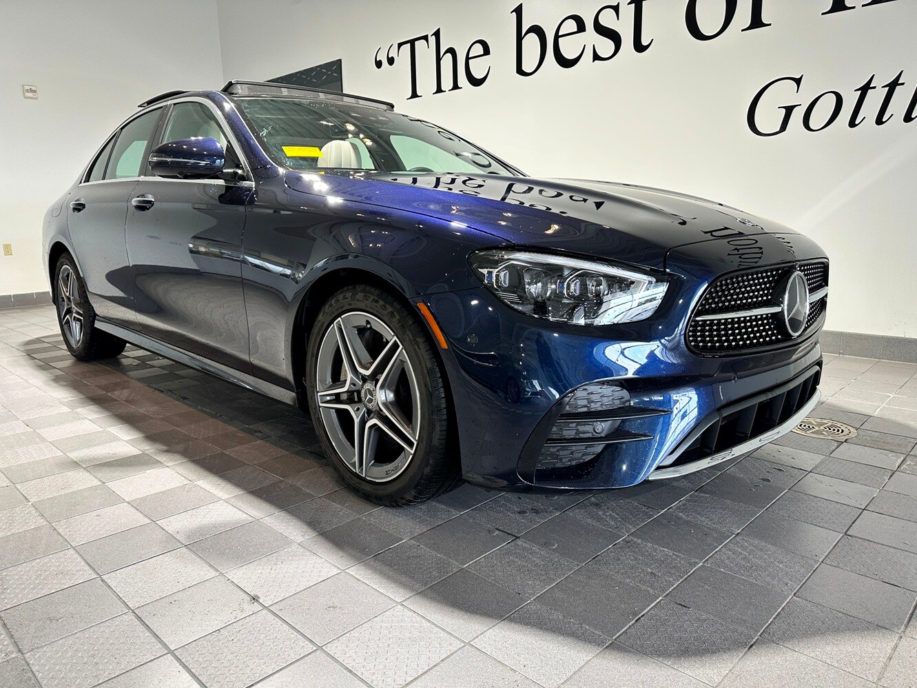 2023 Mercedes-Benz E-Class E350's photo