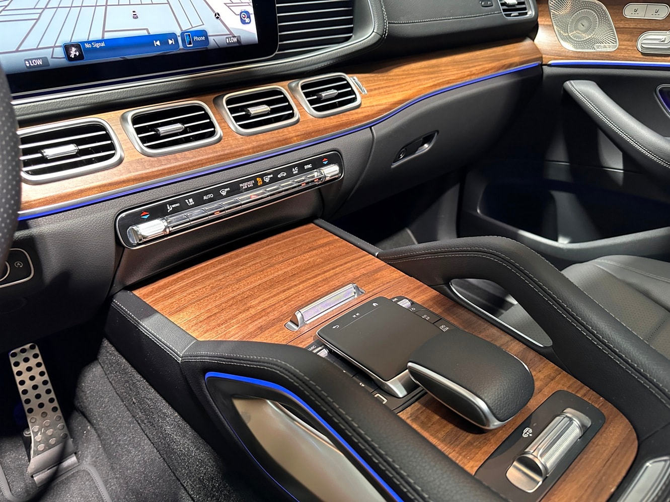 2025 Mercedes-Benz GLS Base - Photo 12