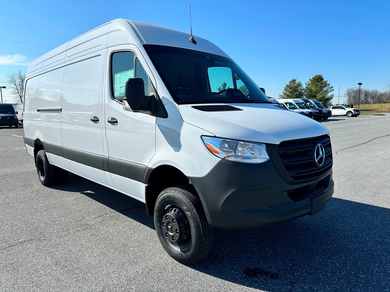 2026 Mercedes-Benz Sprinter 3500XD 170 WB HO High Roof AWD's photo