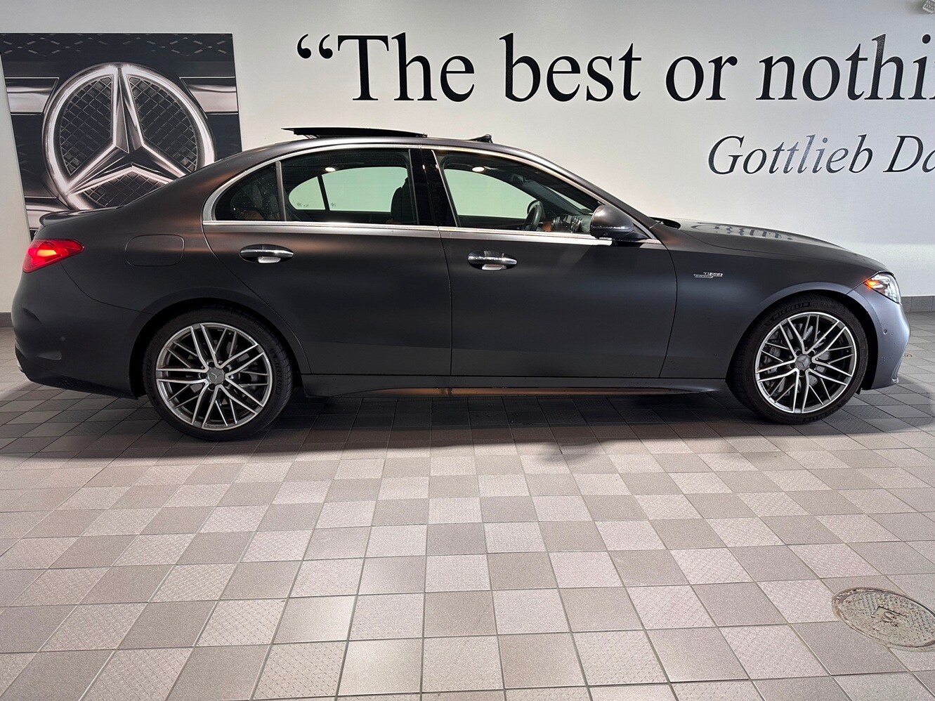 2024 Mercedes Benz C AMG 43 4MATIC photo 3