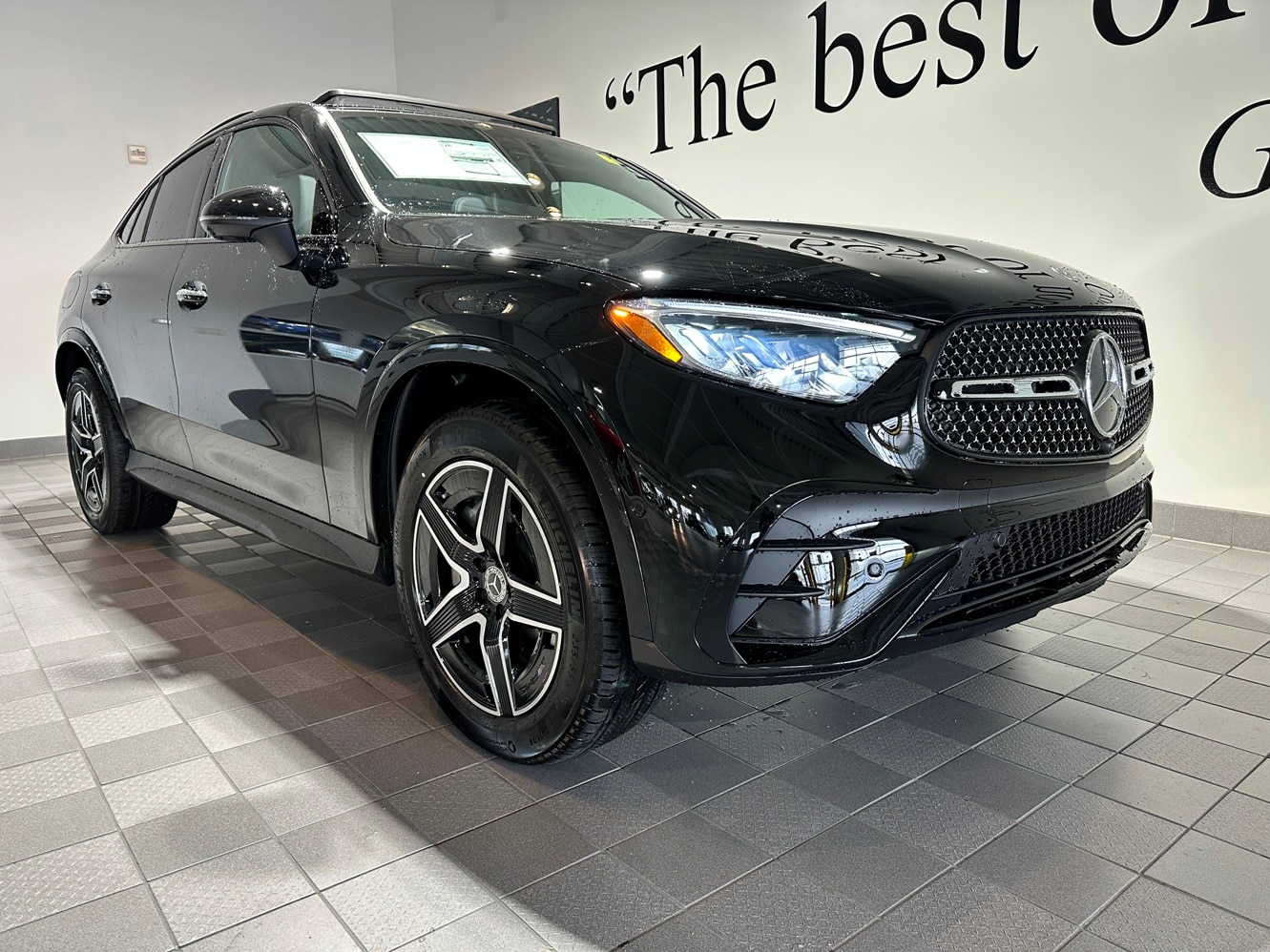 2026 Mercedes-Benz GLC Coupe GLC 300's photo