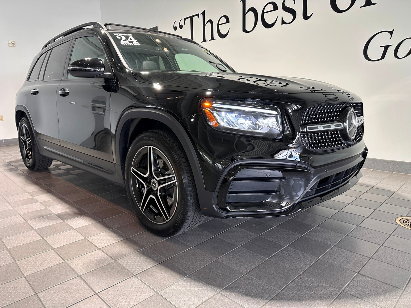 2024 Mercedes-Benz GLB Base's photo