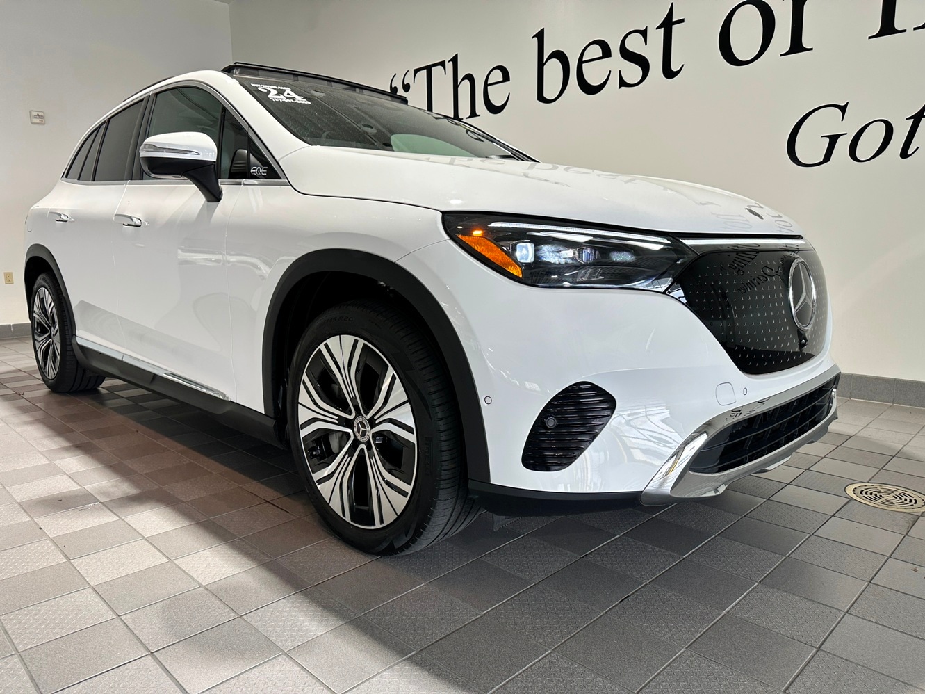2024 Mercedes-Benz EQE SUV Base's photo