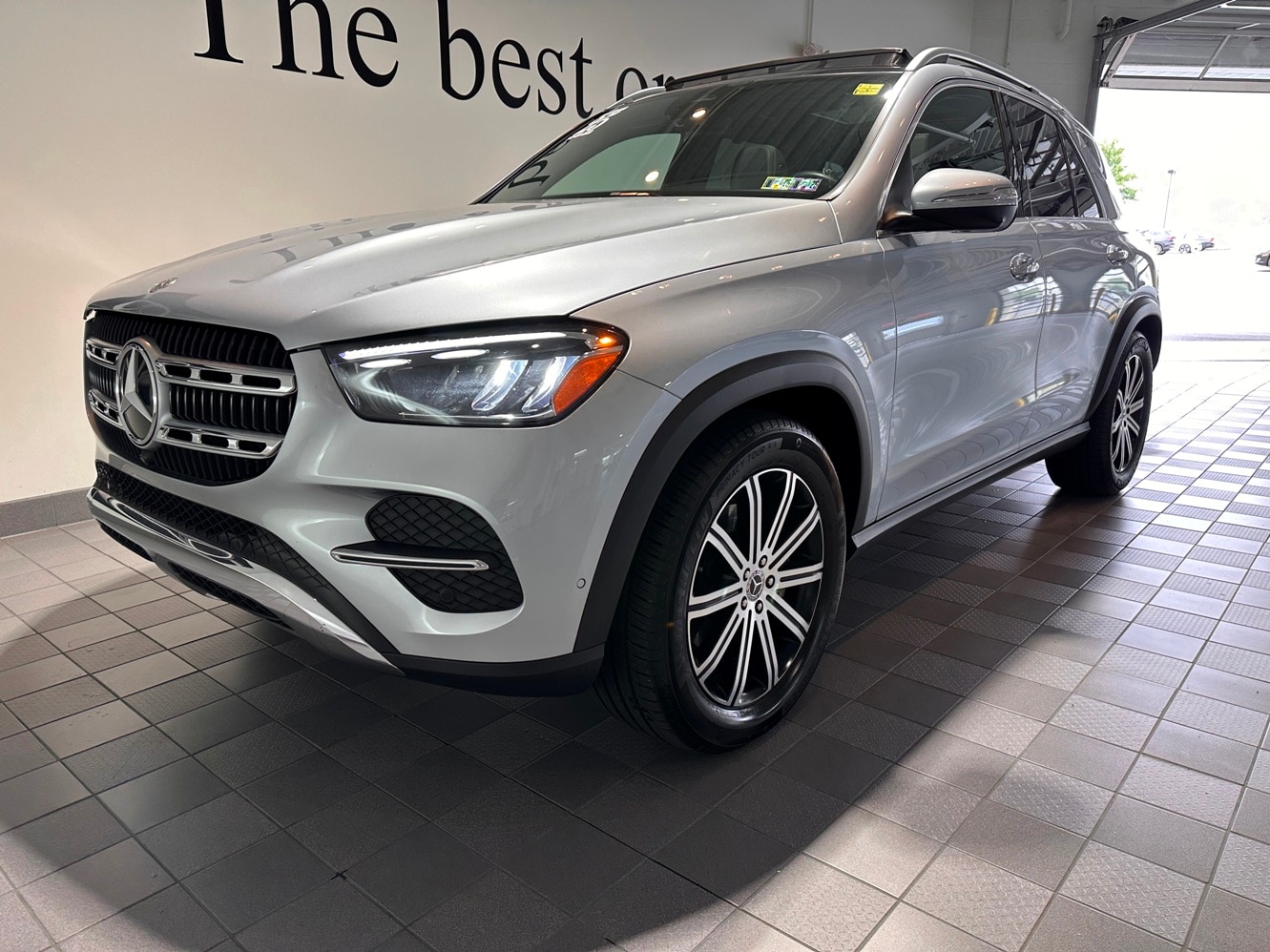 2025 Mercedes-Benz GLE GLE350 - Photo 8