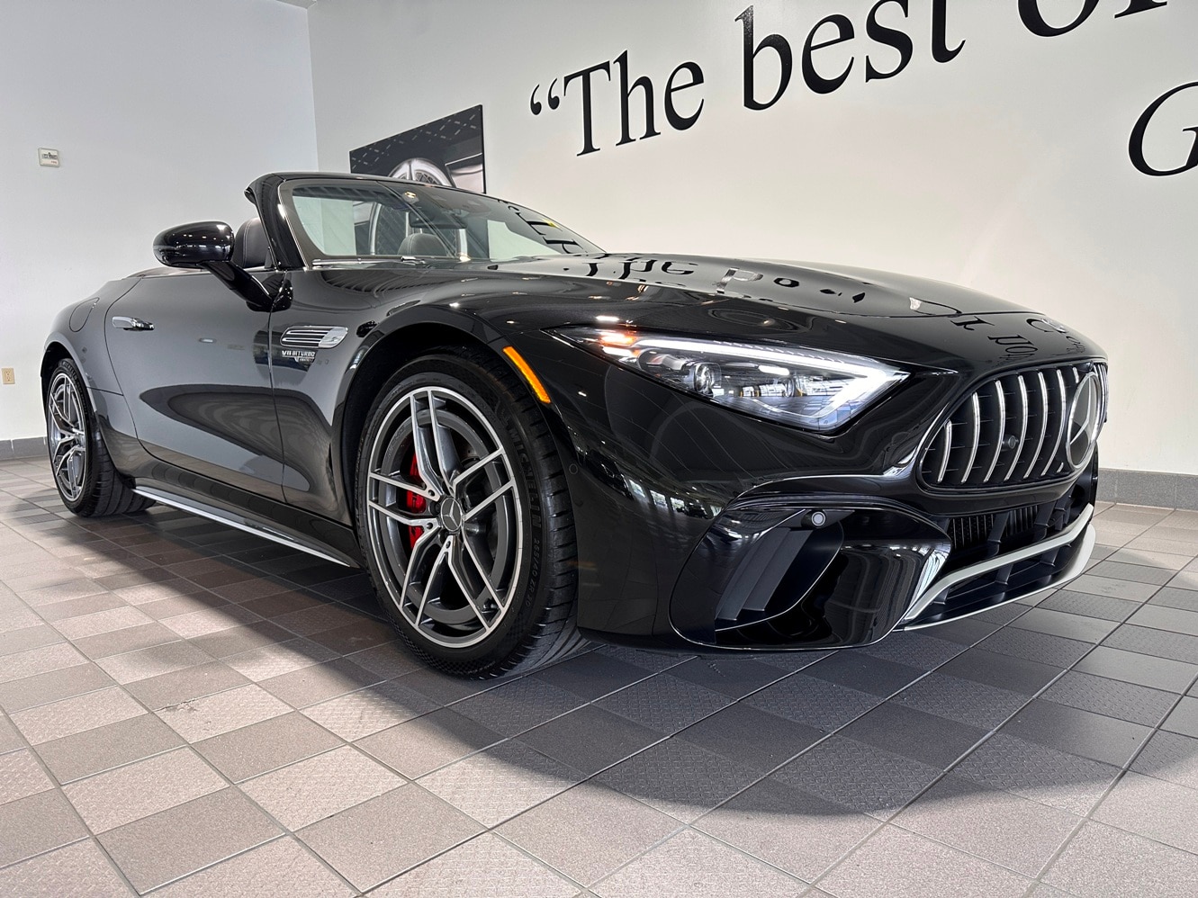 2025 Mercedes-Benz SL Mercedes-AMG's photo