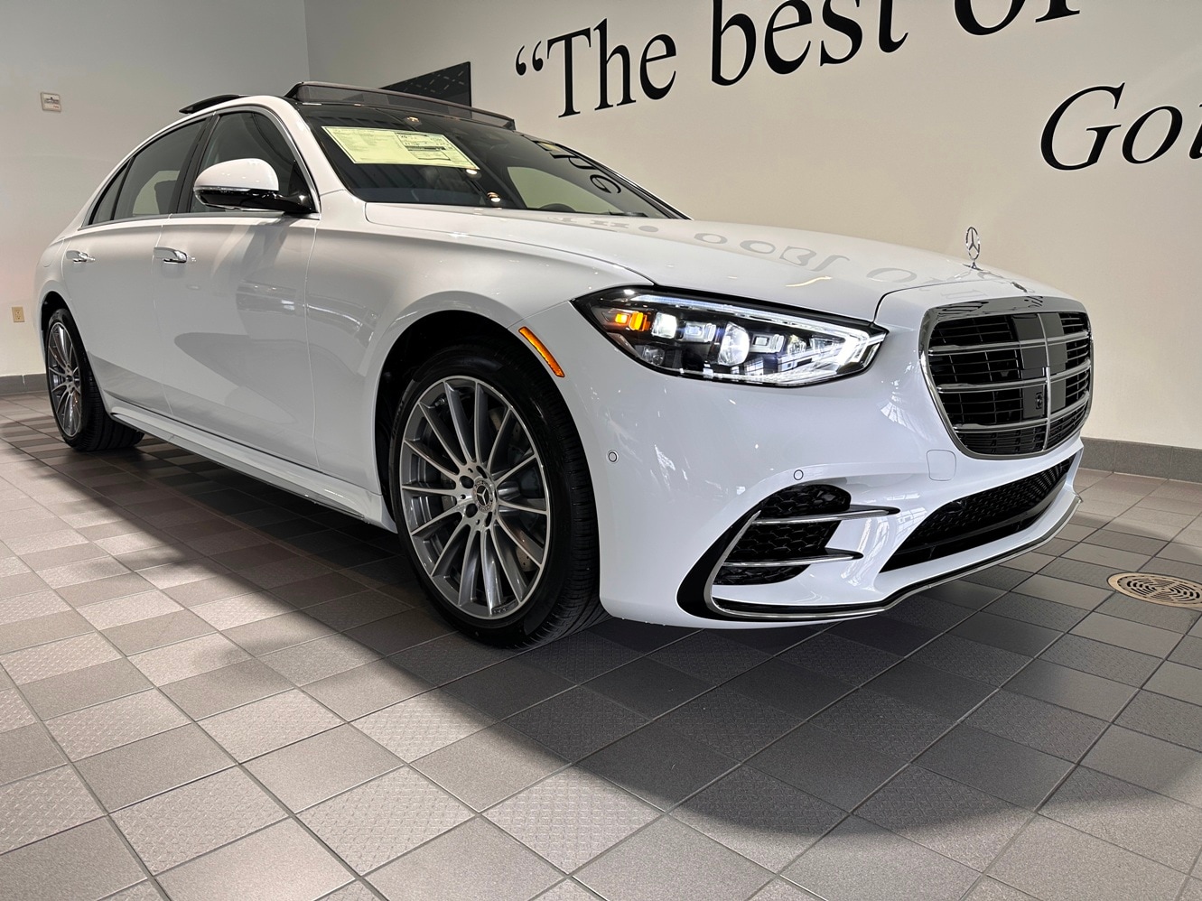 2026 Mercedes-Benz S-Class S 580's photo