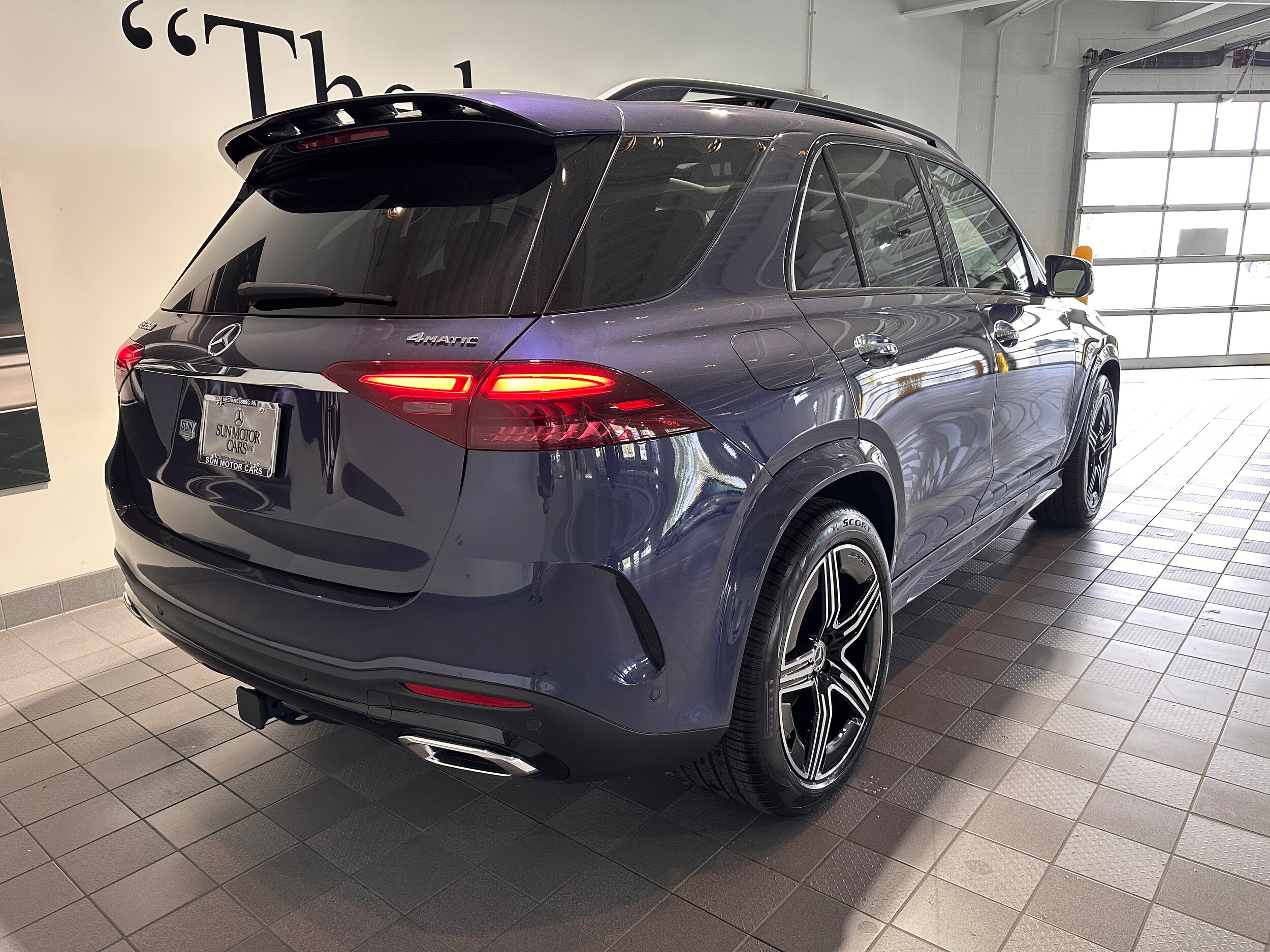 2025 Mercedes Benz GLE 350 4MATIC AMG photo 4