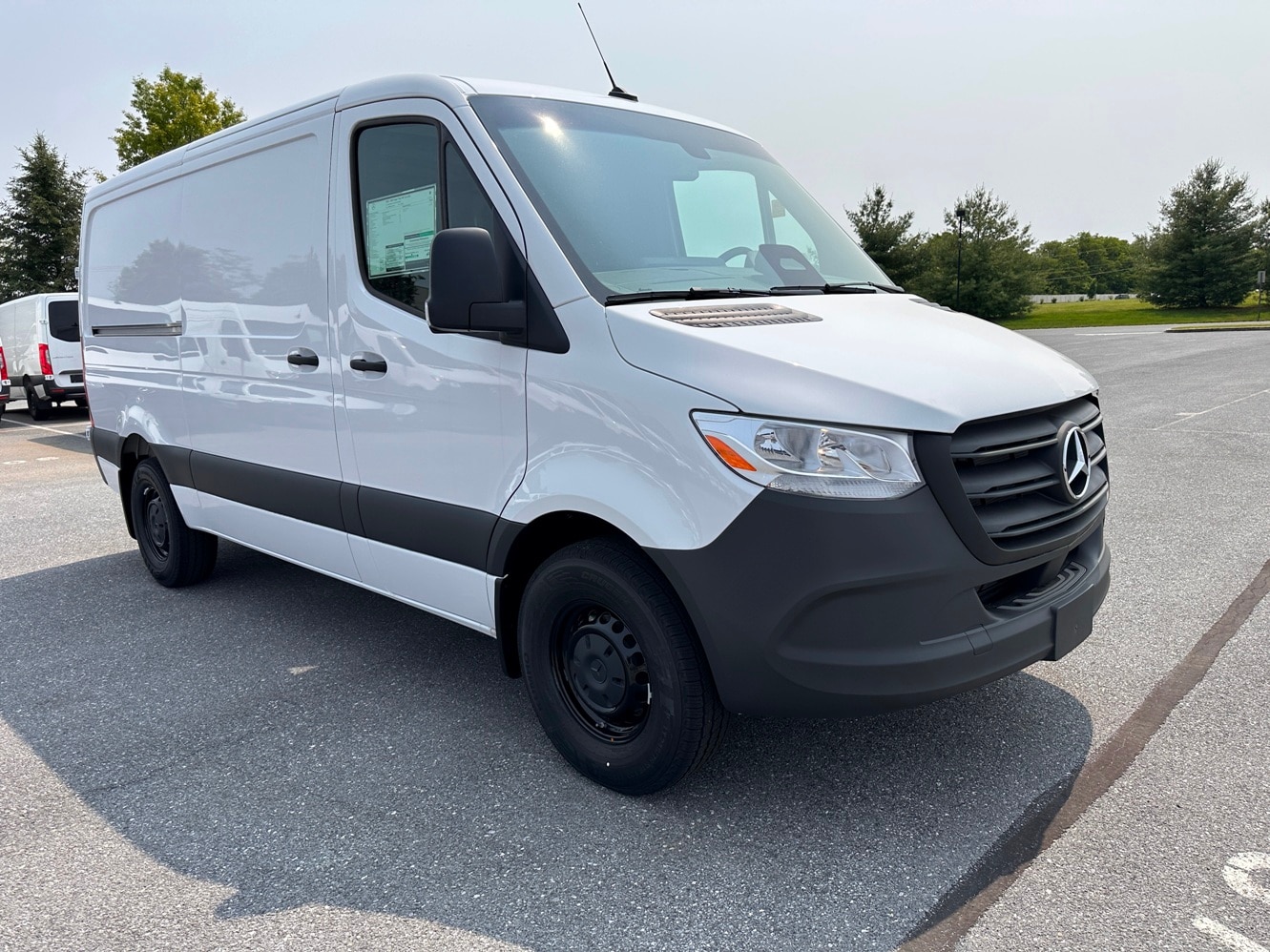 2025 Mercedes-Benz Sprinter Base's photo