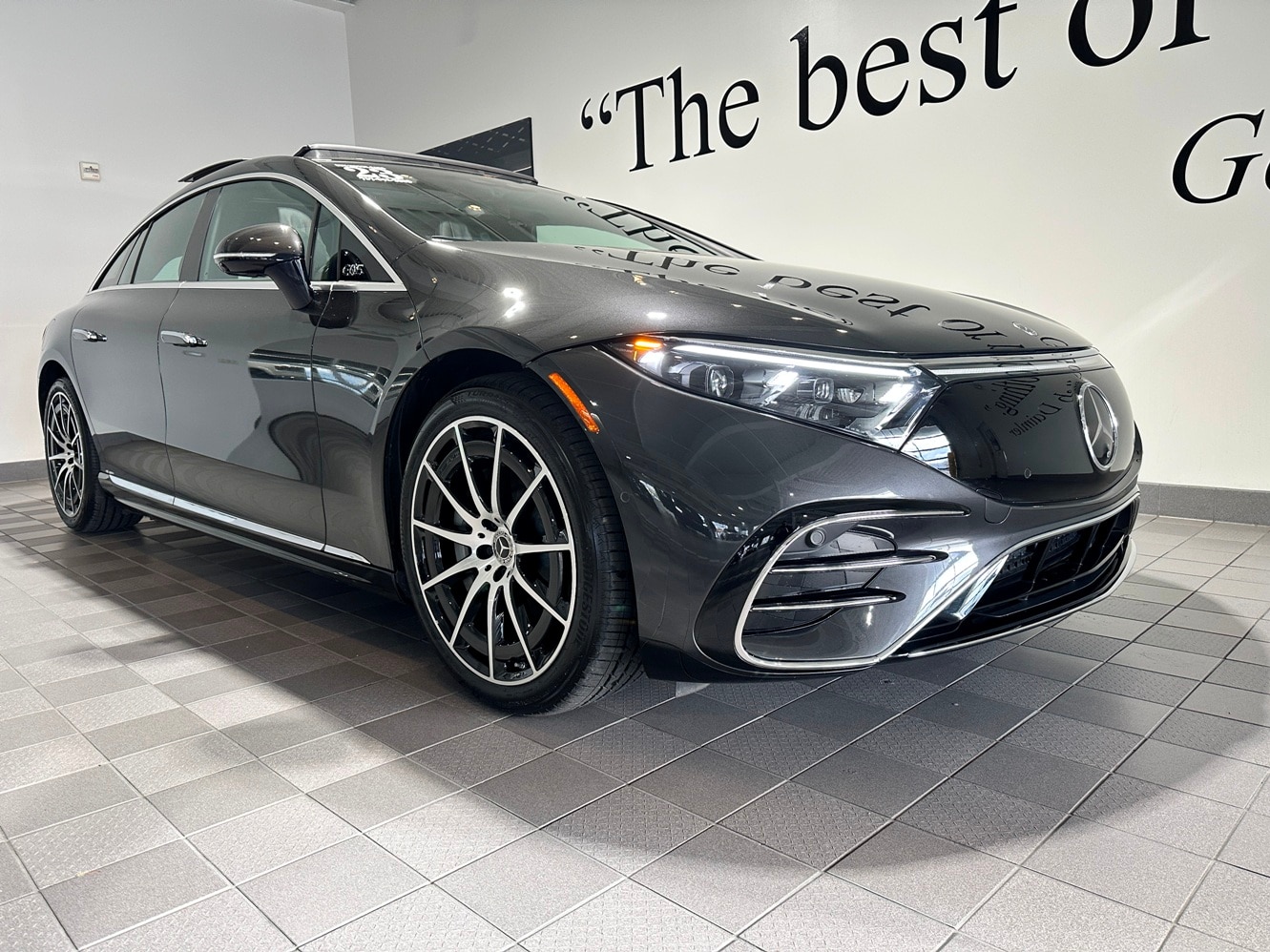 2023 Mercedes-Benz EQS Base's photo