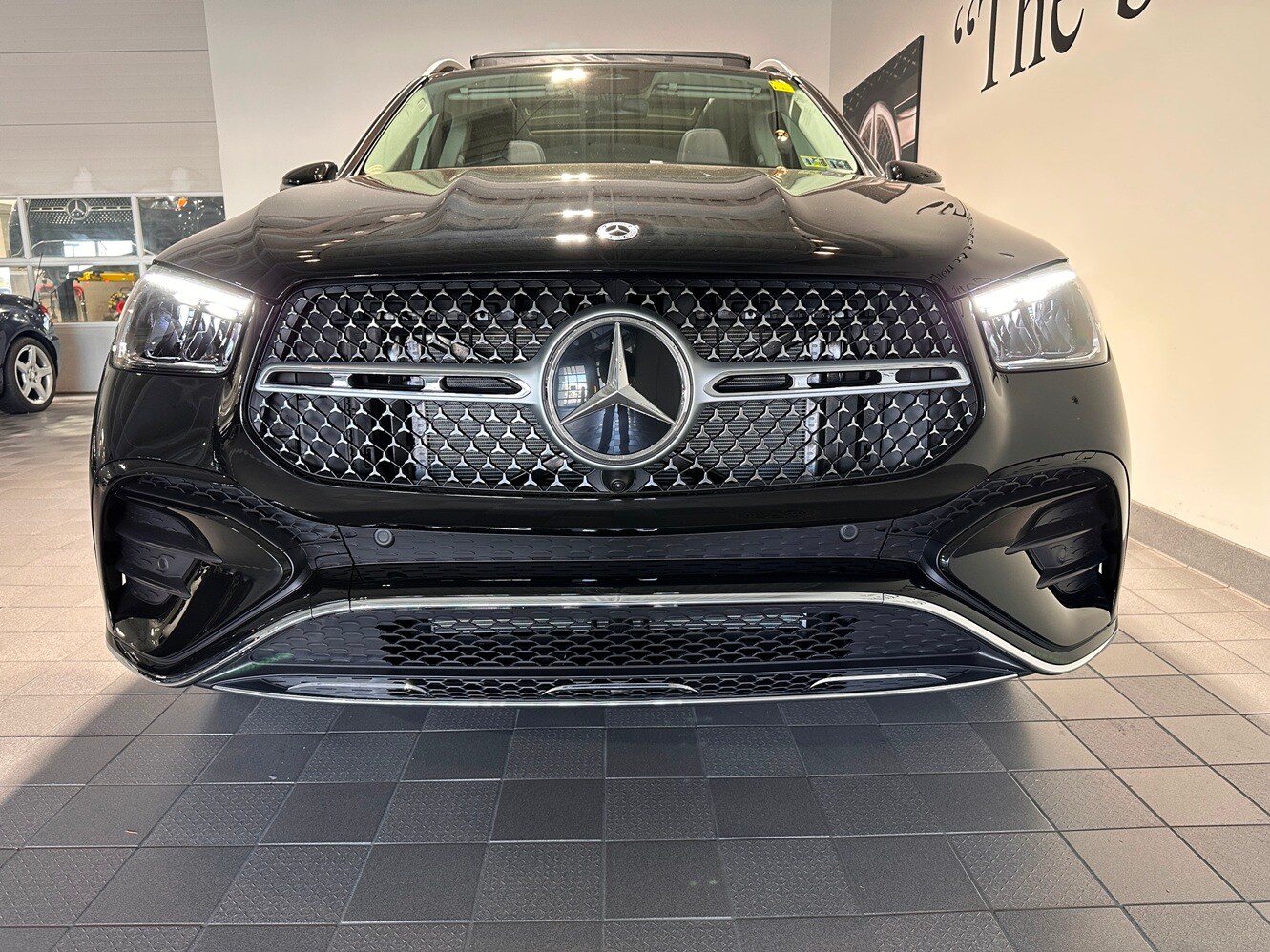2026 Mercedes Benz GLE 350 4MATIC AMG photo 2