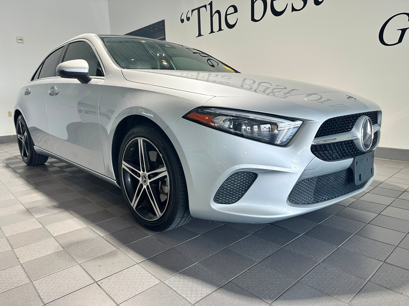 2020 Mercedes-Benz A-Class A220 4MATIC's photo