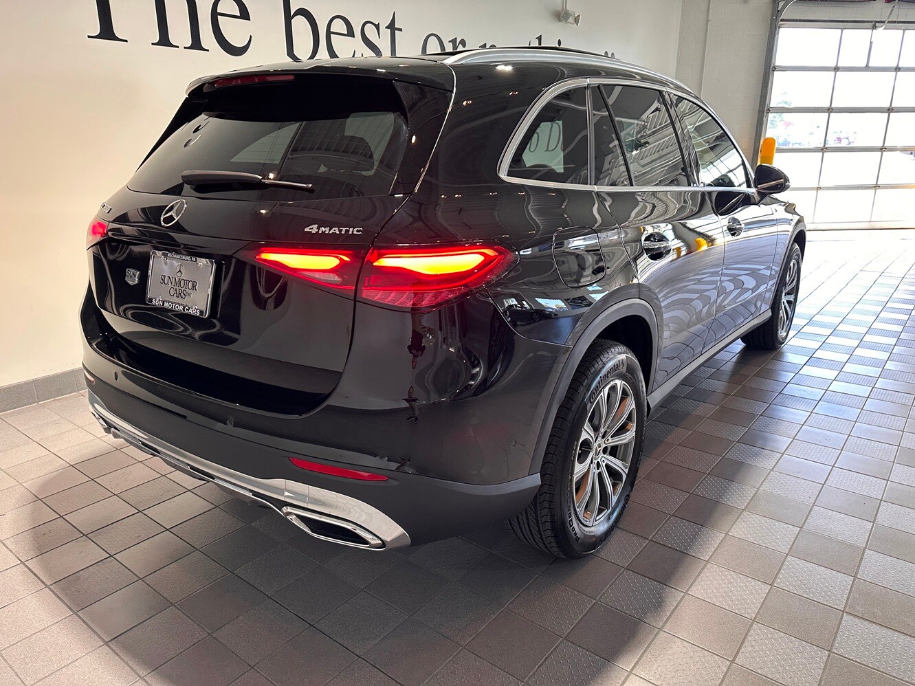 2026 Mercedes Benz GLC 300 4MATIC photo 3