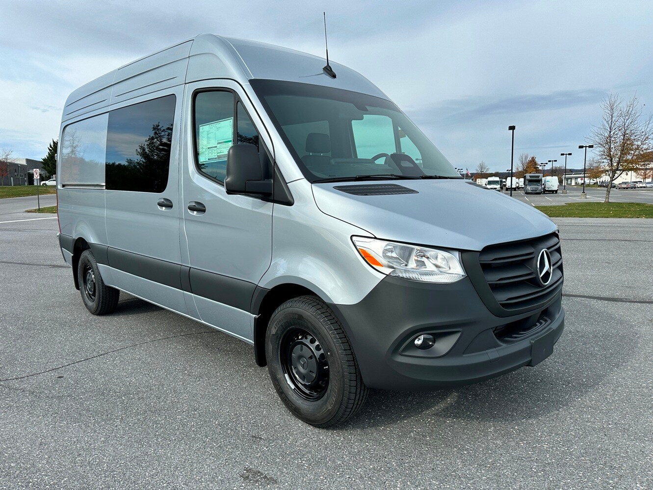 2026 Mercedes-Benz Sprinter Cargo Van Base's photo