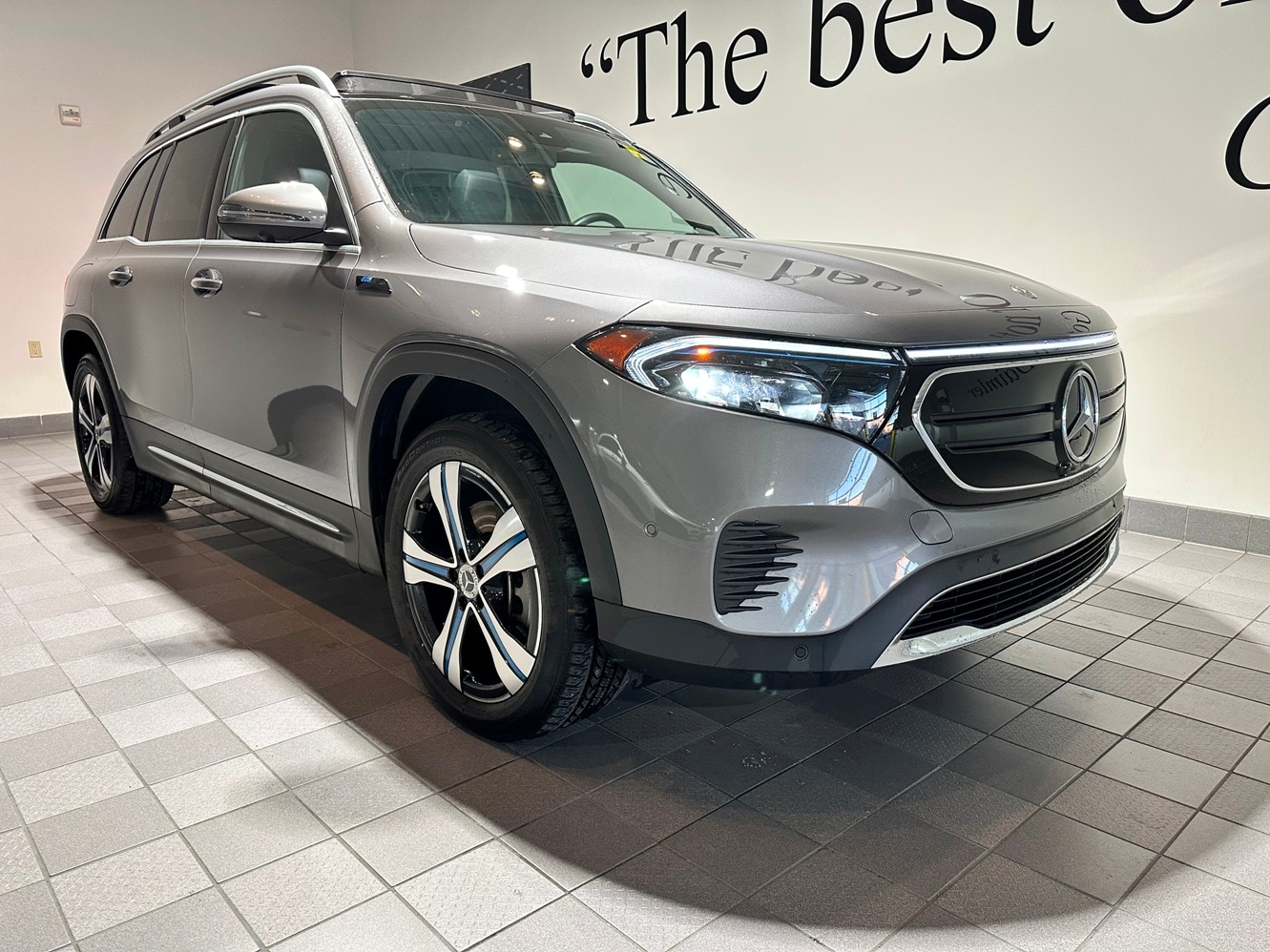 2023 Mercedes-Benz EQB Base