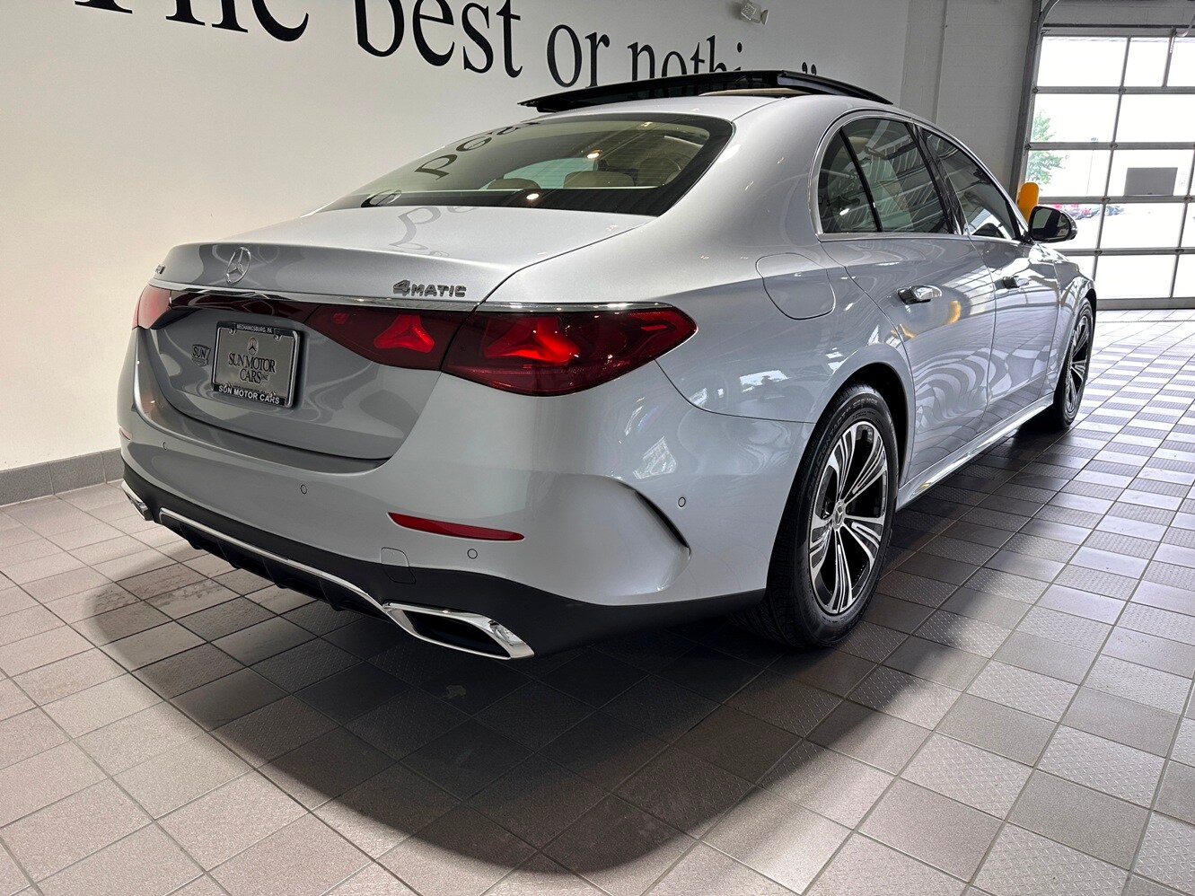 2026 Mercedes Benz E 350 4MATIC photo 4