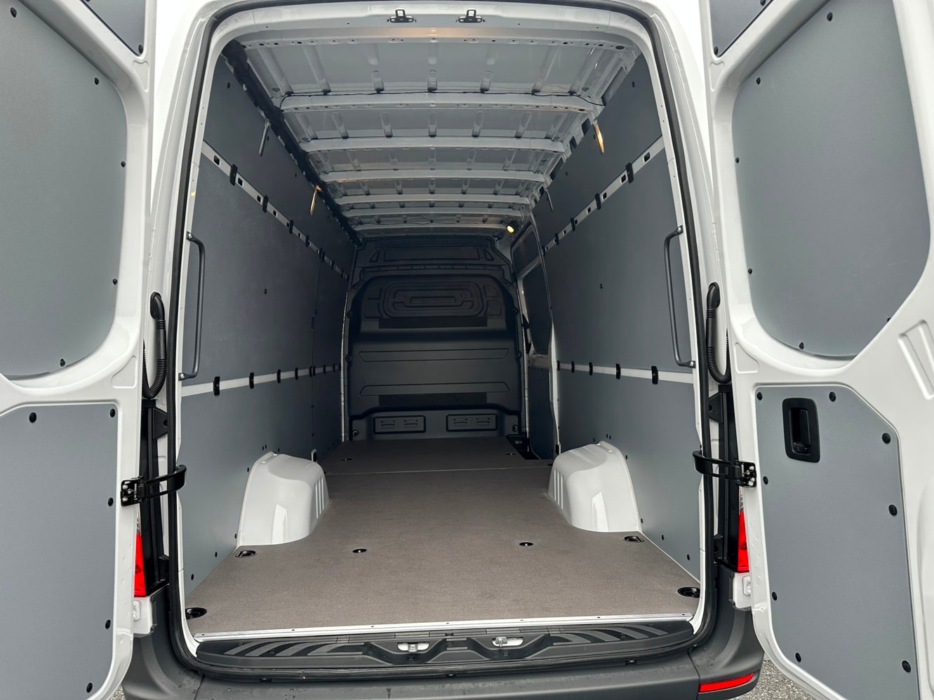 2026 Mercedes-Benz Sprinter Cargo Van Base - Photo 22