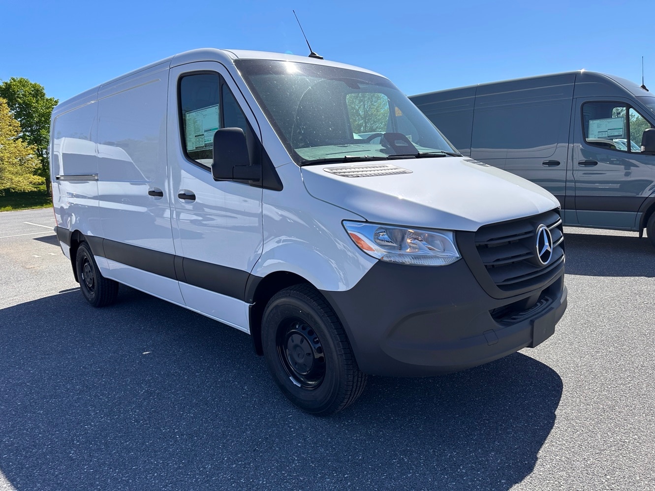 2025 Mercedes-Benz Sprinter Cargo Van Base's photo