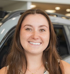 Staff member Mackenzie Coombs from ID_e5b251