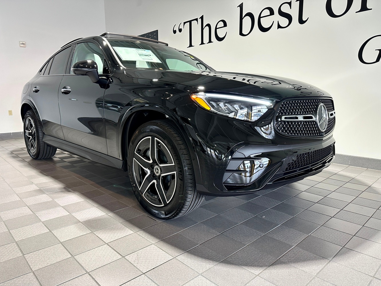 2026 Mercedes-Benz GLC Coupe GLC 300's photo