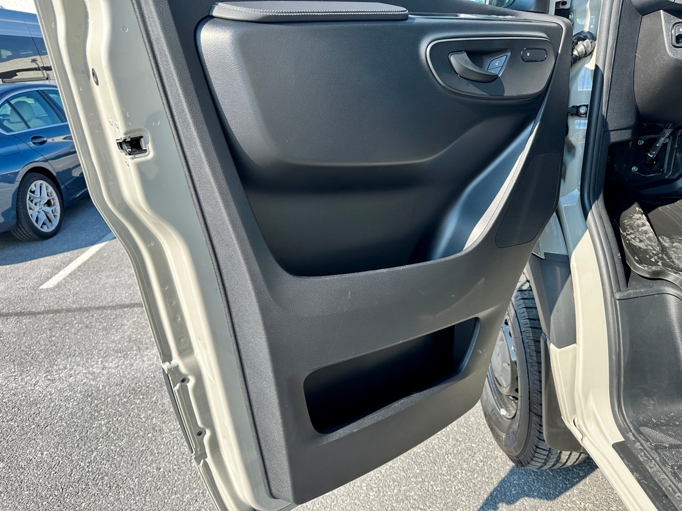 2026 Mercedes-Benz Sprinter Cargo Van Base - Photo 10