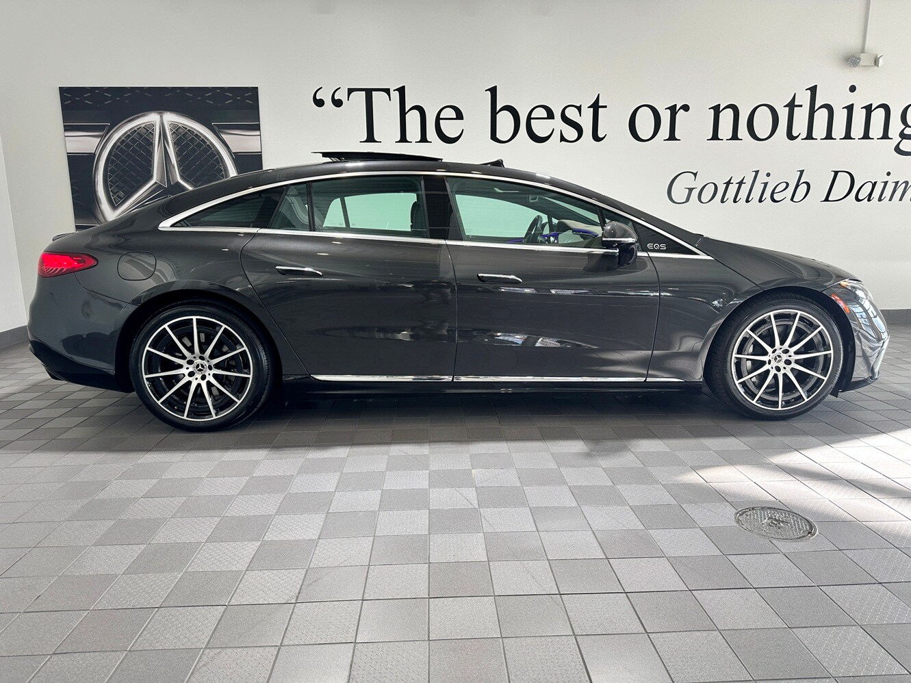 2023 Mercedes Benz EQS Sedan 580 4MATIC photo 3