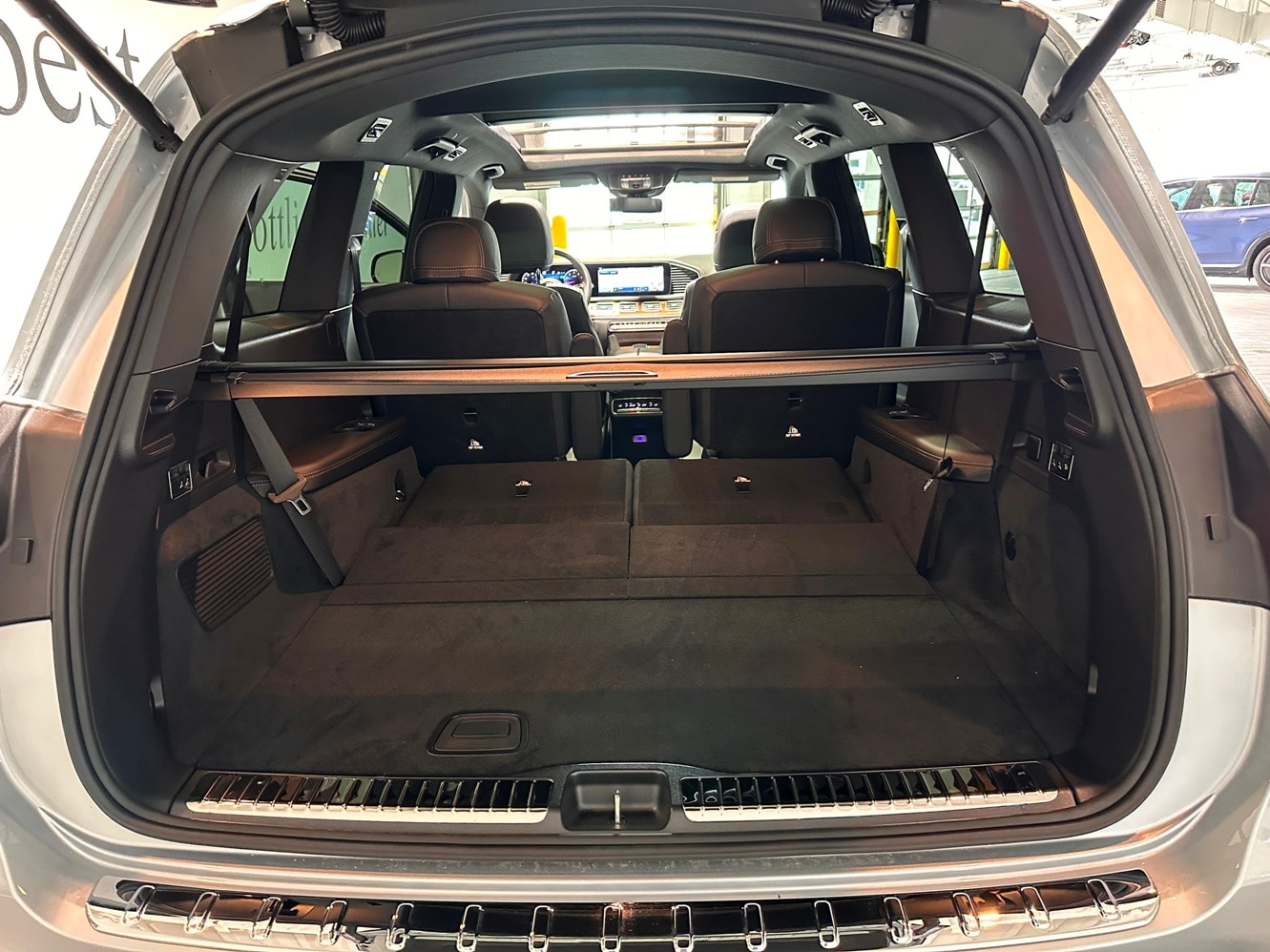 2025 Mercedes-Benz GLS Base - Photo 17