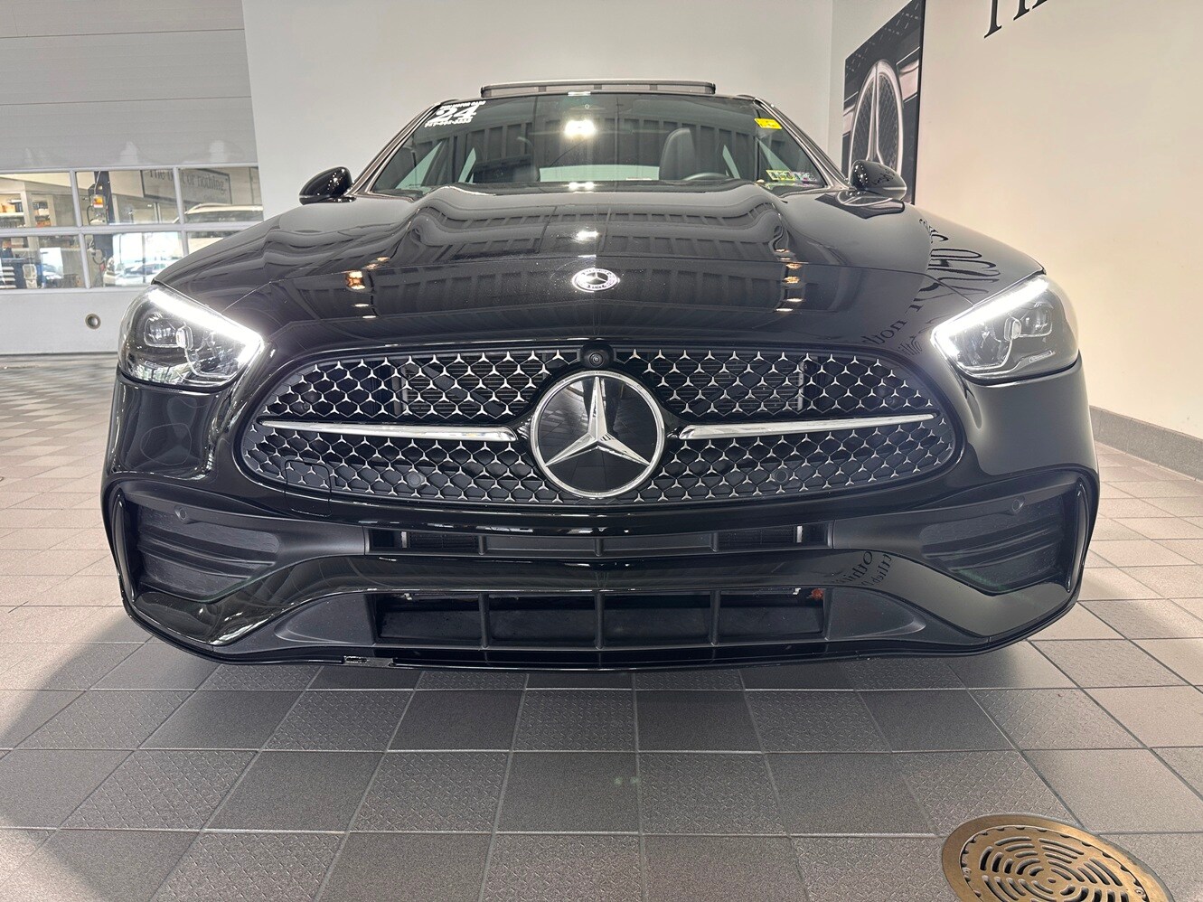 2024 Mercedes Benz C 300 4MATIC AMG photo 2
