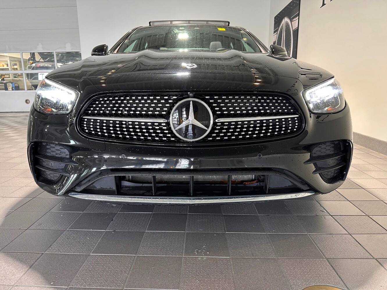 2021 Mercedes Benz E 350 4MATIC AMG photo 2
