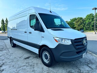 2025 Mercedes-Benz eSprinter 2500 E2CA7S Cargo Van