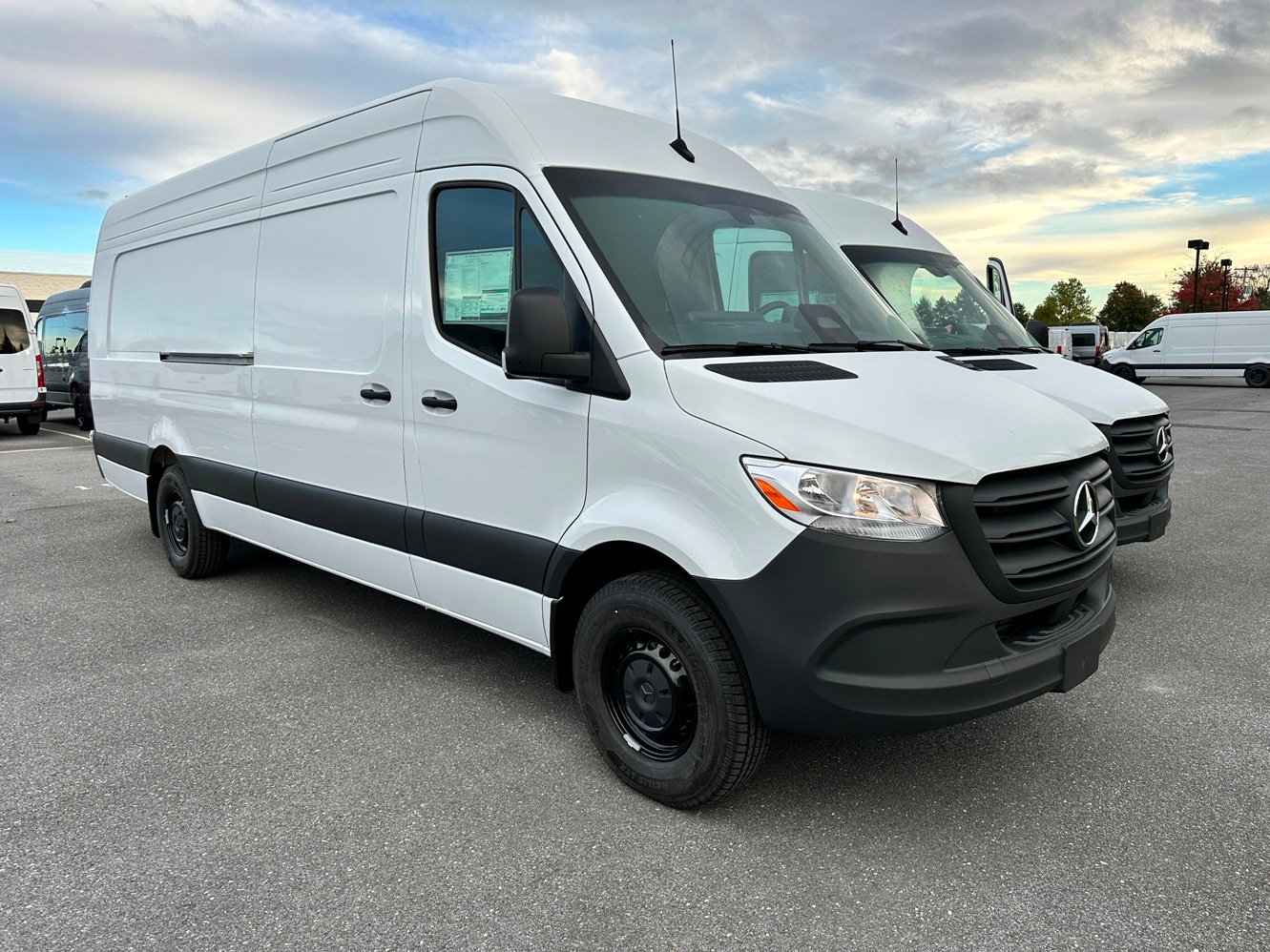 2026 Mercedes-Benz Sprinter Cargo Van Base's photo