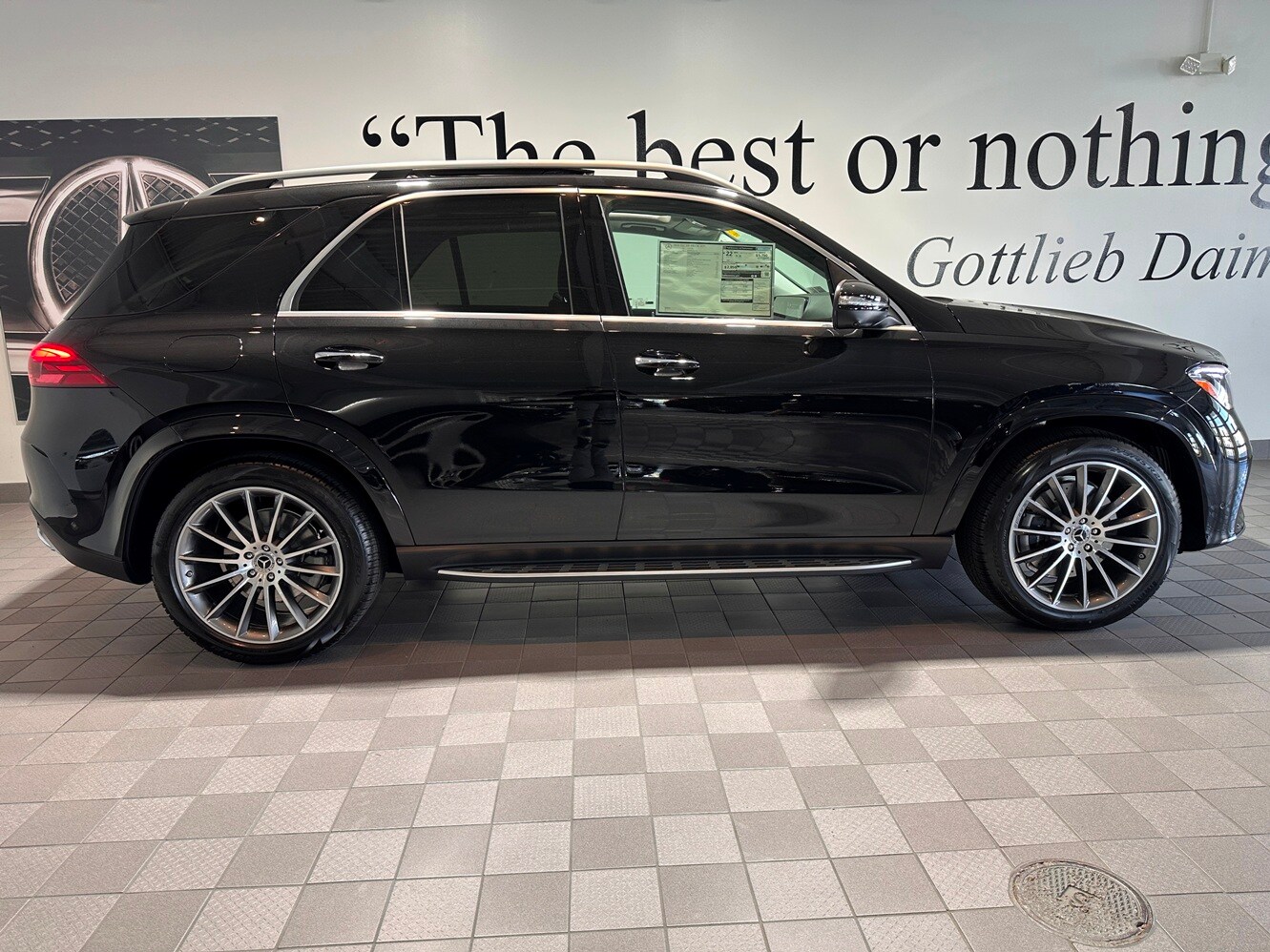2026 Mercedes Benz GLE 350 4MATIC AMG photo 3
