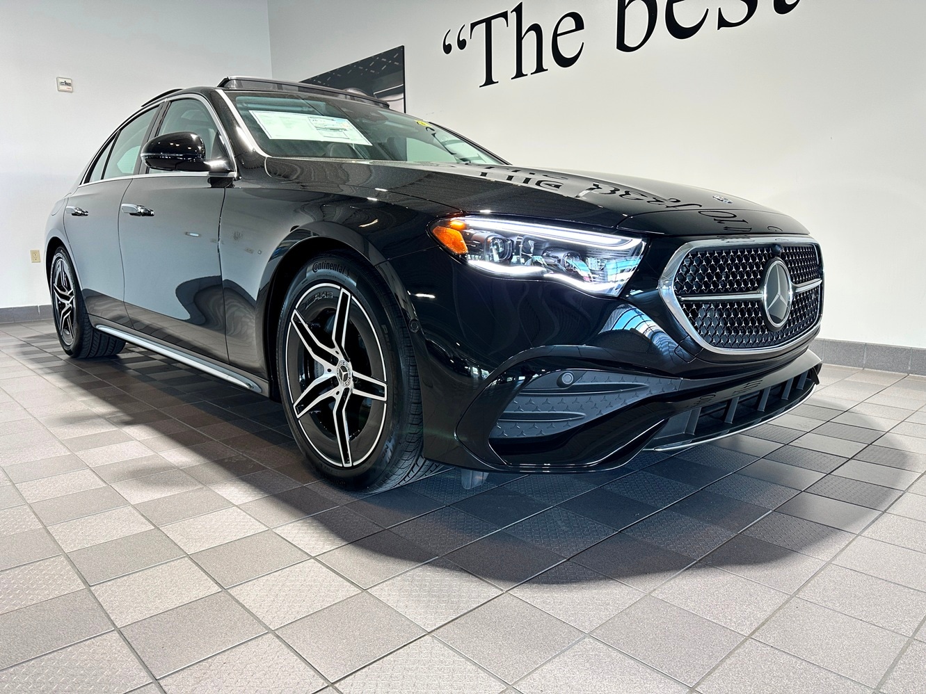 2026 Mercedes-Benz E-Class E450 4MATIC's photo