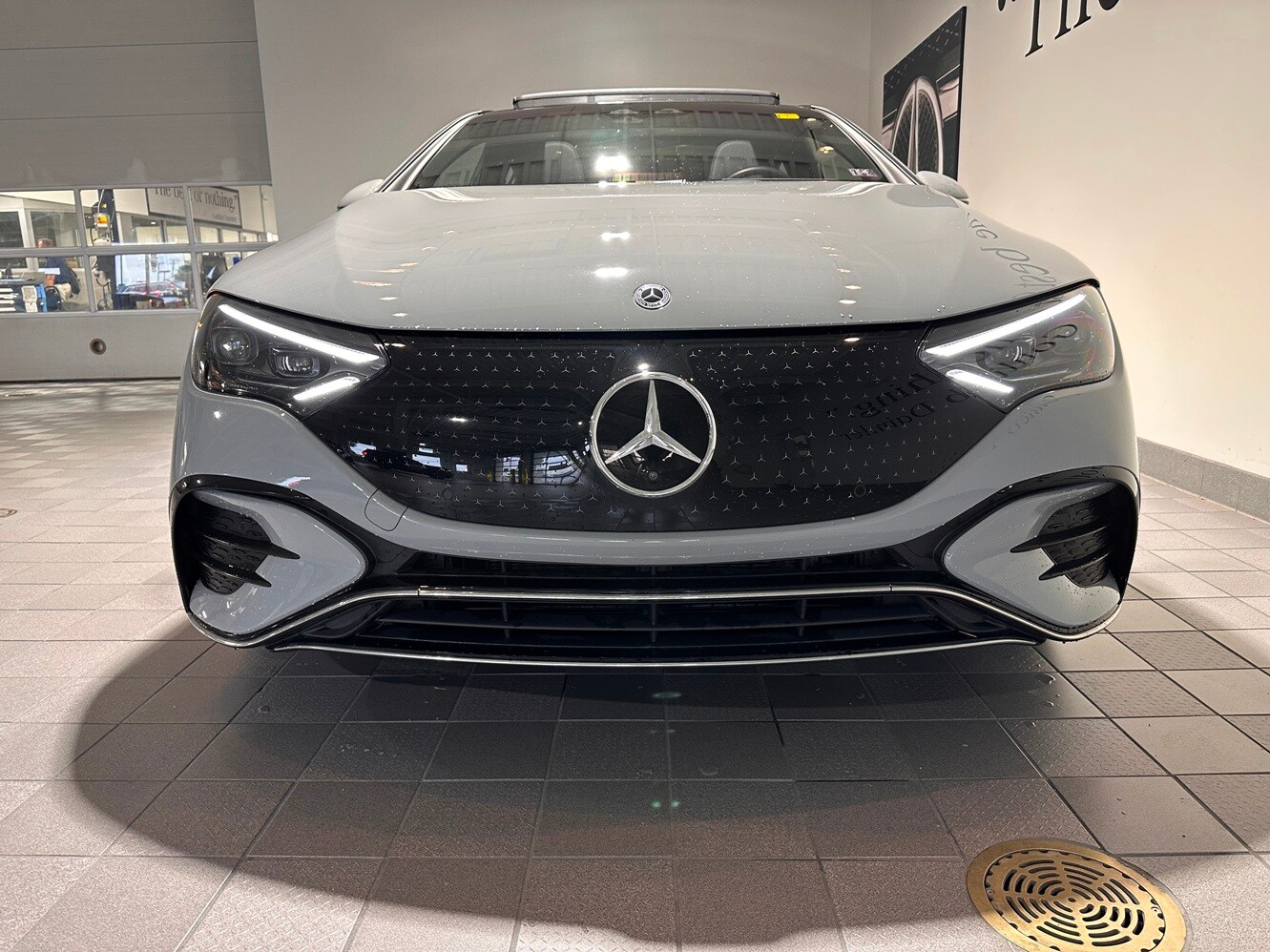 2023 Mercedes Benz 350 4MATIC photo 2