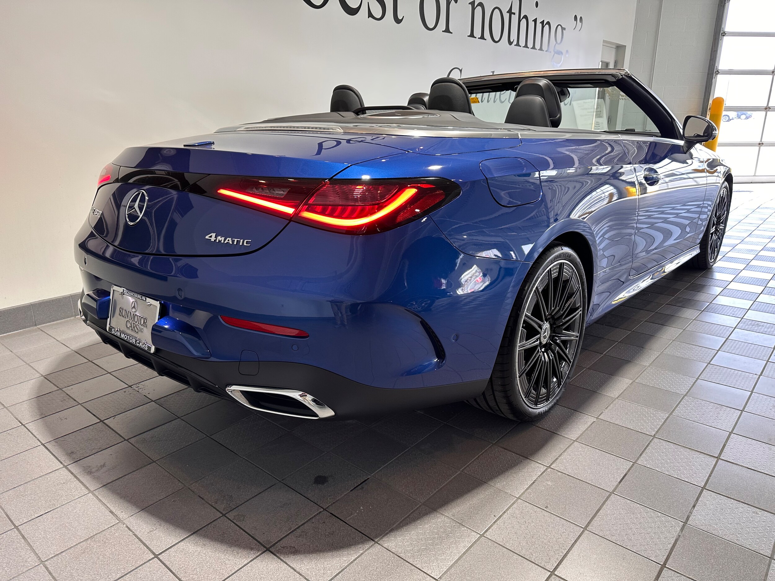 2024 Mercedes Benz CLE 450 4MATIC Cabriolet photo 4