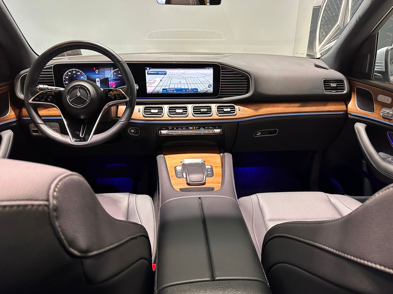 2025 Mercedes-Benz GLE GLE350 - Photo 9
