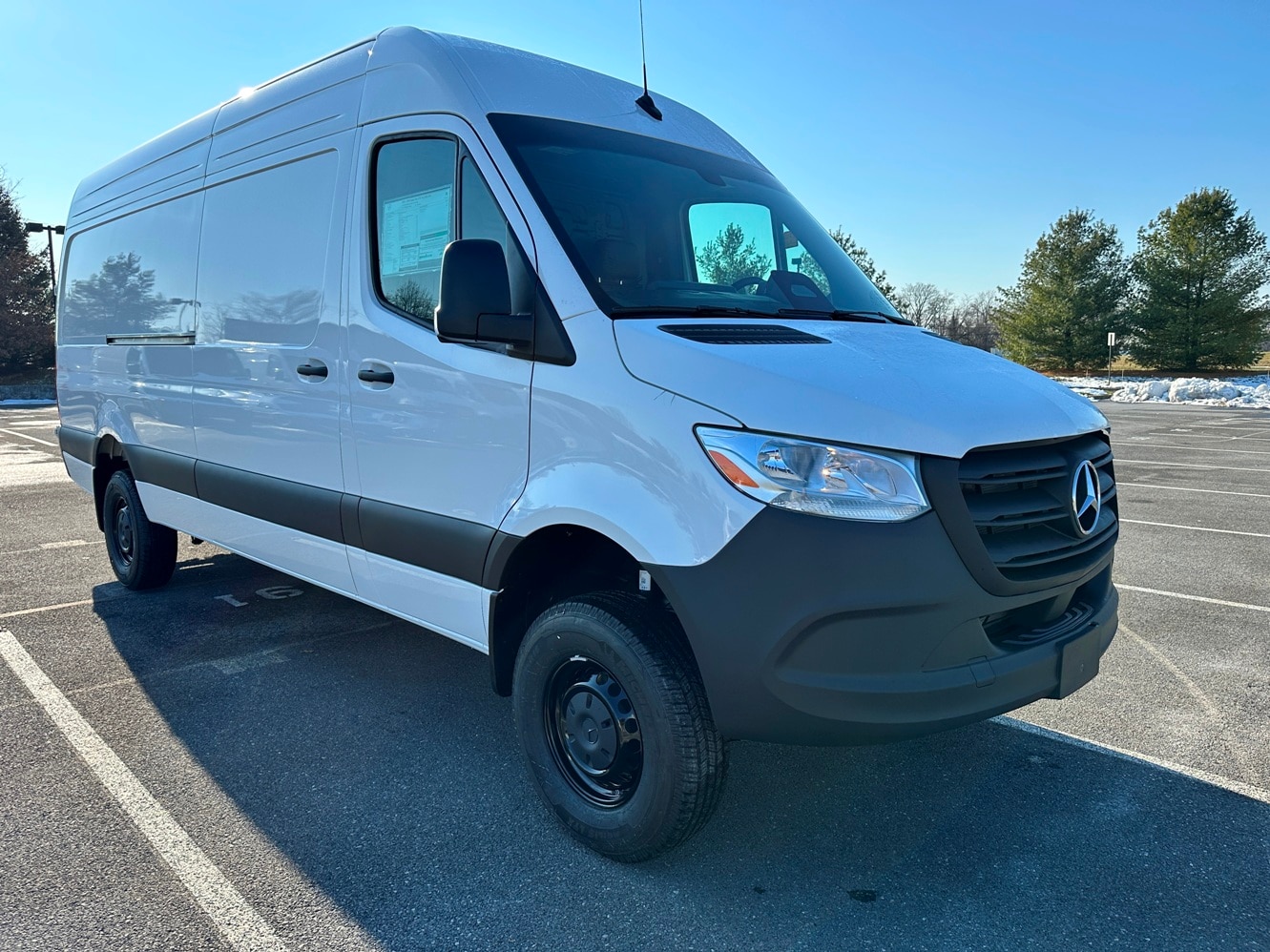 2026 Mercedes-Benz Sprinter Cargo Van Base's photo