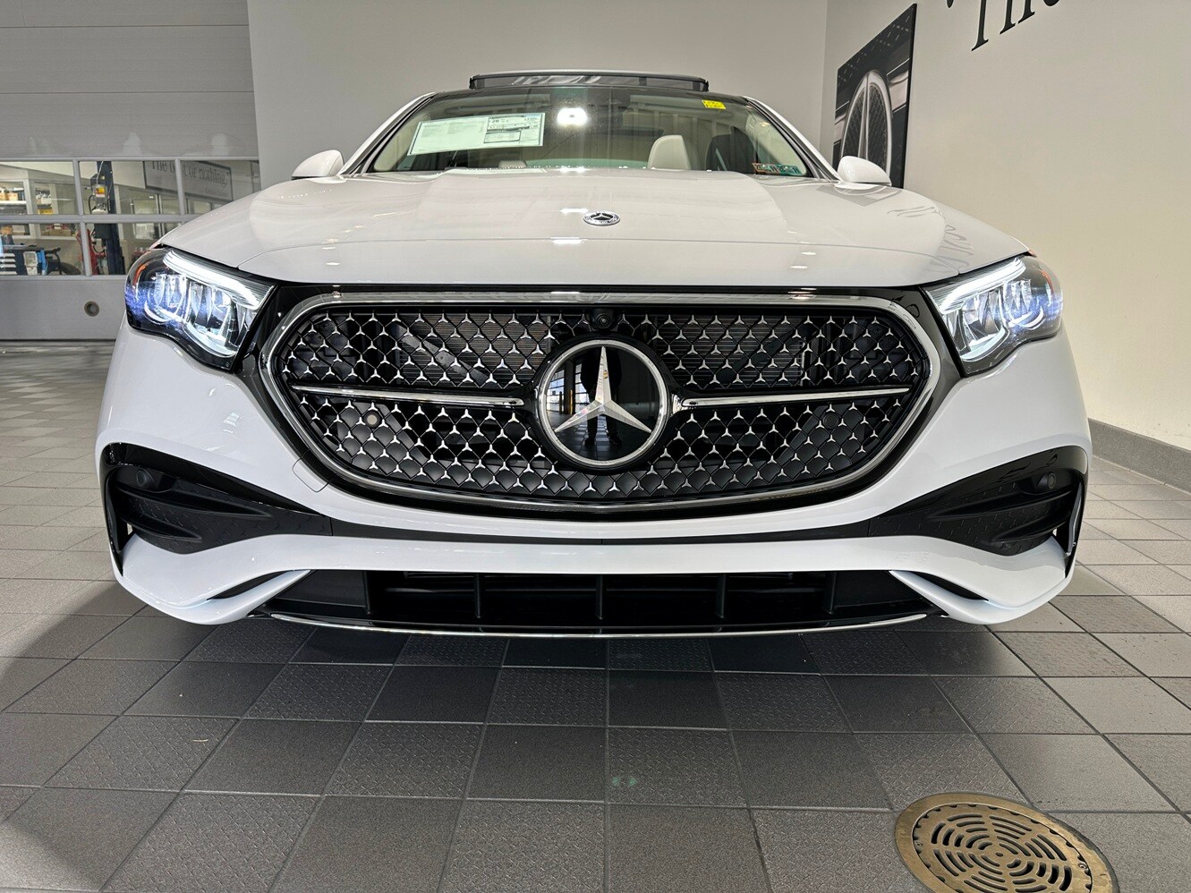 2026 Mercedes Benz E 450 4MATIC AMG photo 2