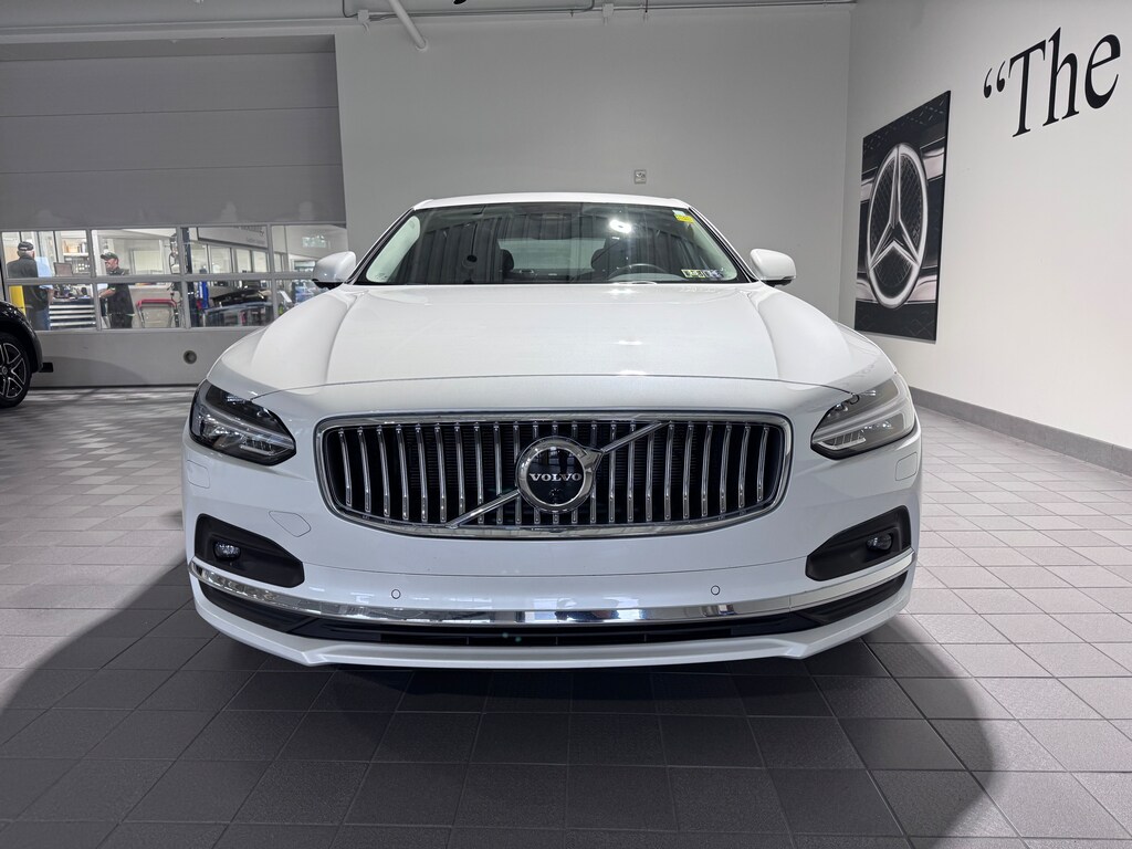Used 2022 Volvo S90 B6 AWD Inscription Sedan