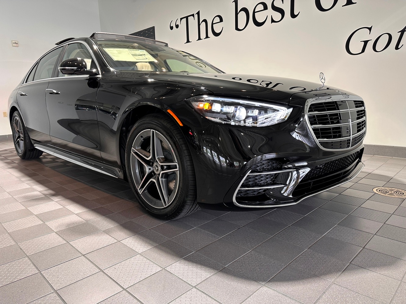 2026 Mercedes-Benz S-Class S 500's photo