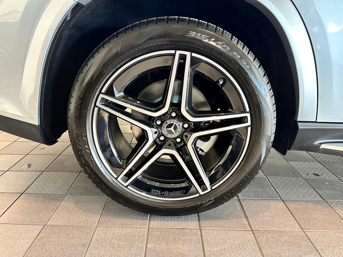 2026 Mercedes-Benz GLS Base - Photo 18